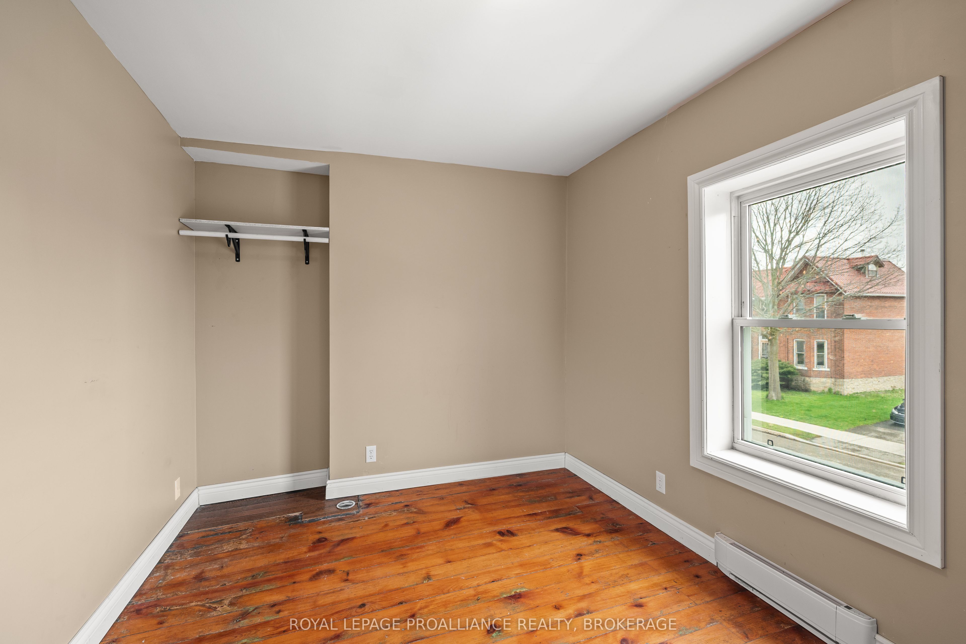 277 Brock Street Property Photo 23