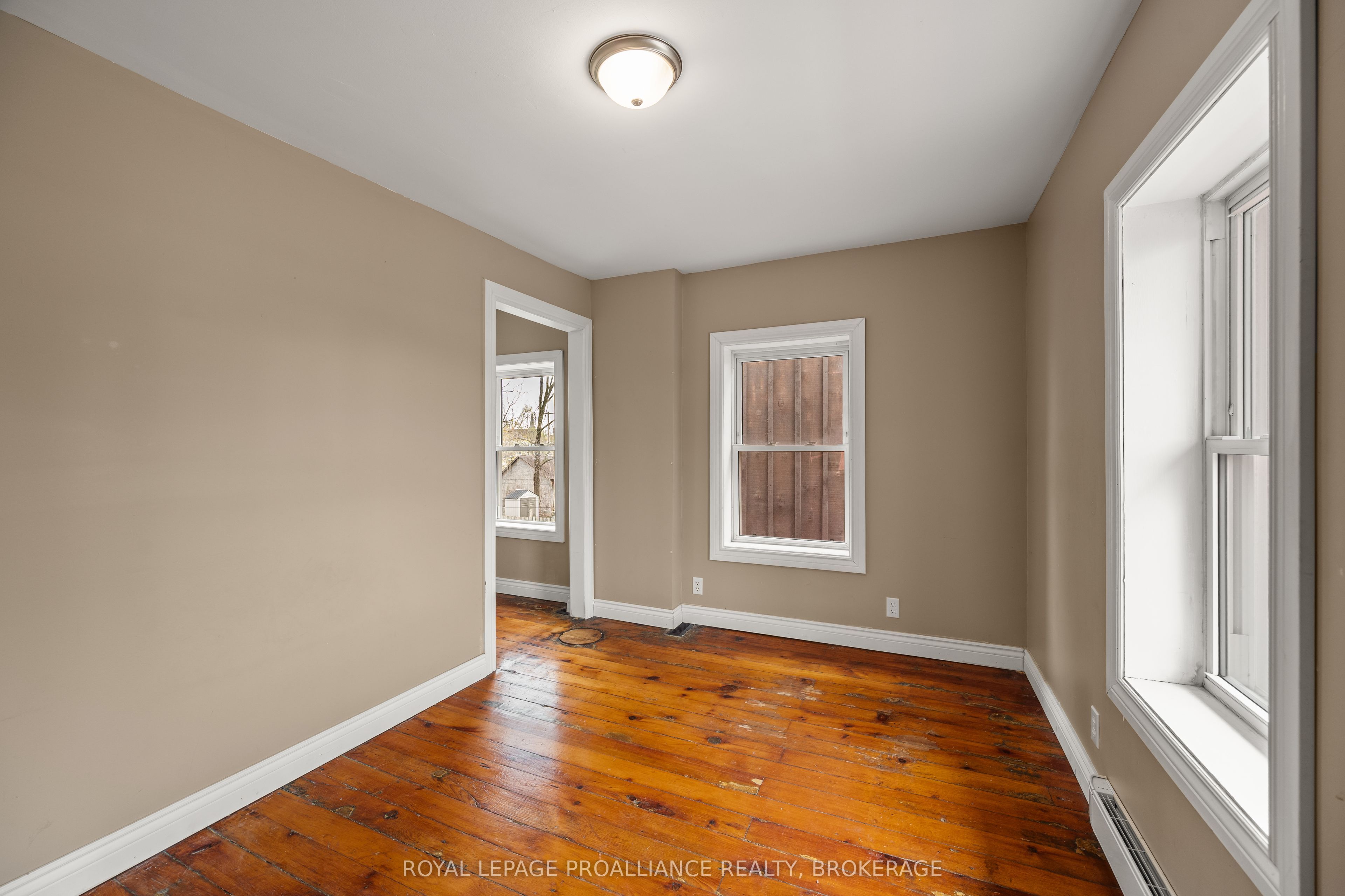 277 Brock Street Property Photo 24