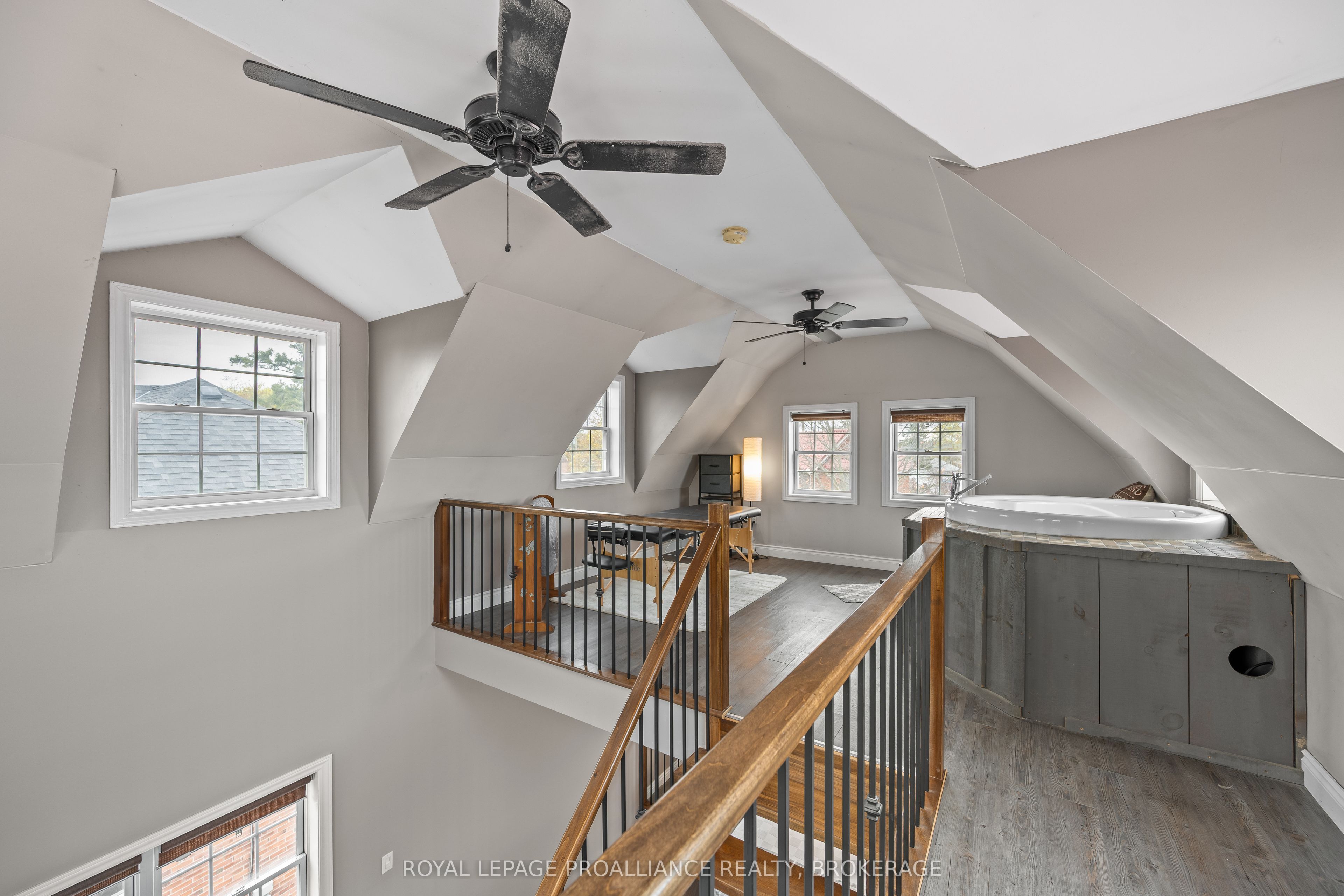 277 Brock Street Property Photo 41