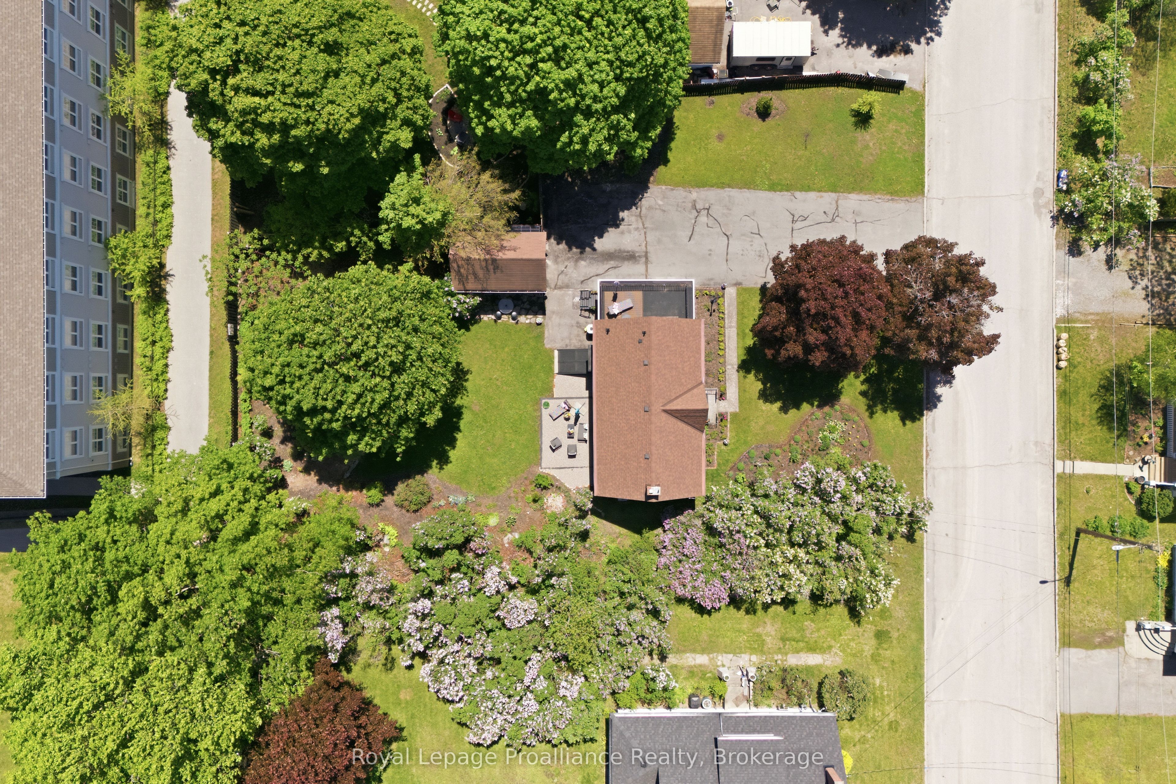 195 Maclellan Avenue Property Photo 48