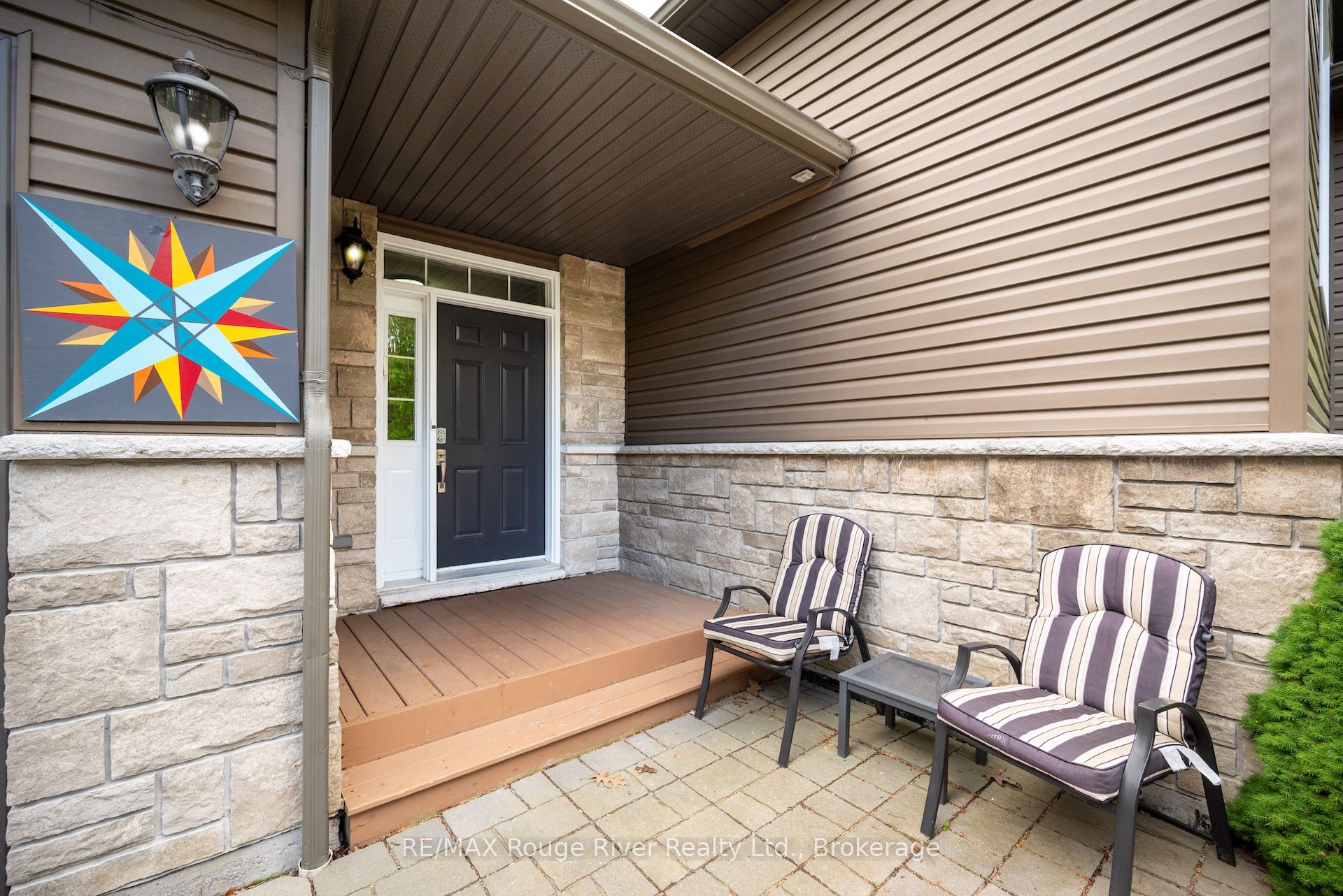 149 Pine Tree Lane Property Photo 8