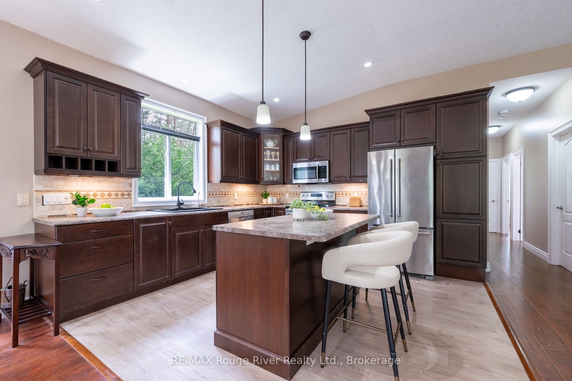149 Pine Tree Lane Property Photo 16