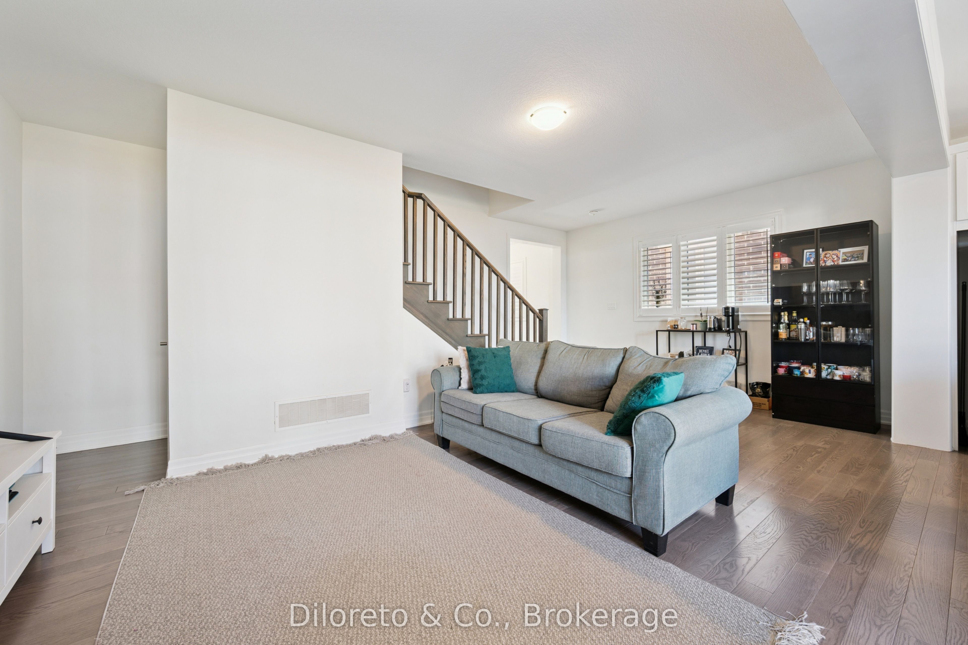 23 Saxony Street Property Photo 14