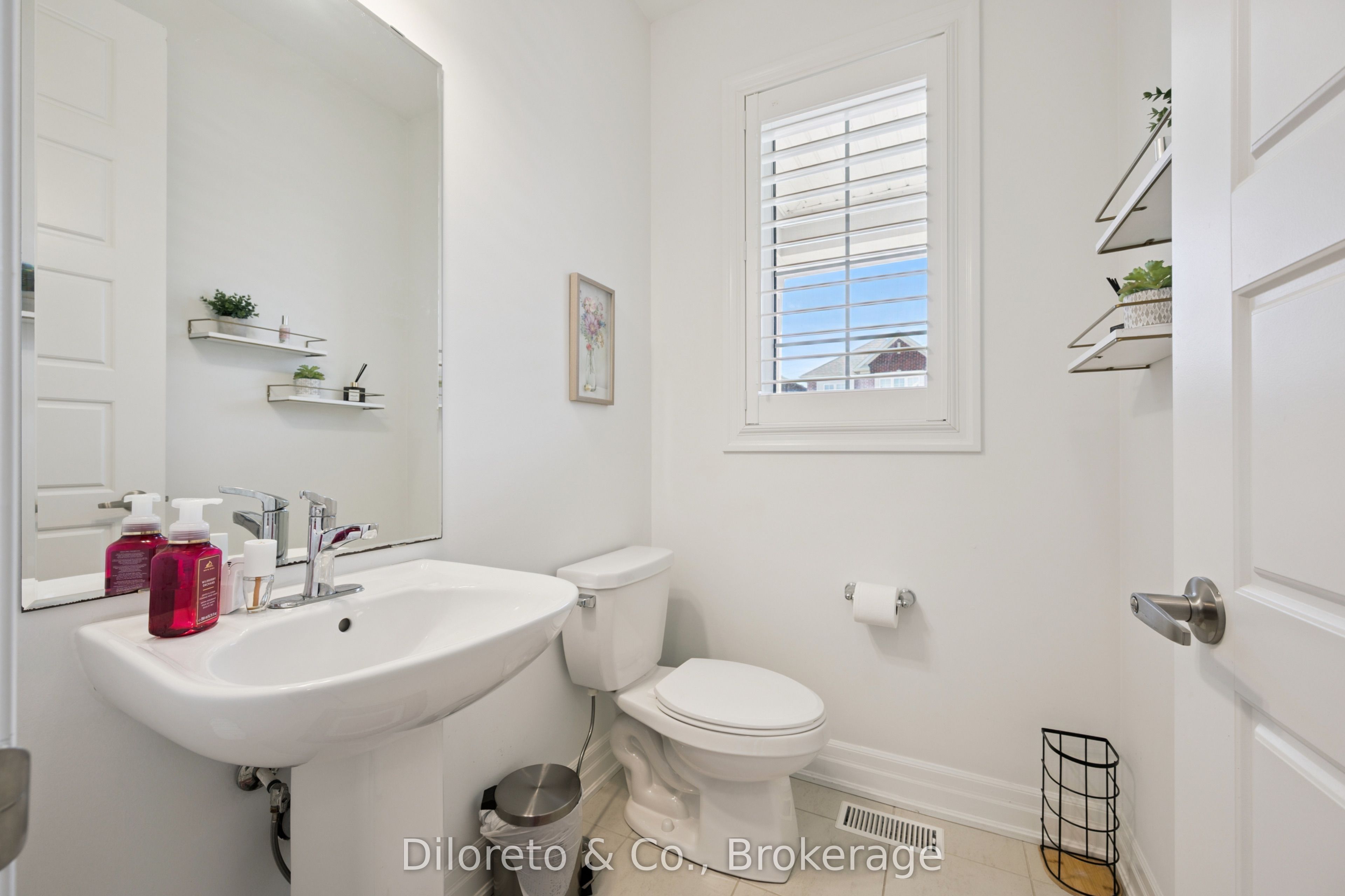 23 Saxony Street Property Photo 16