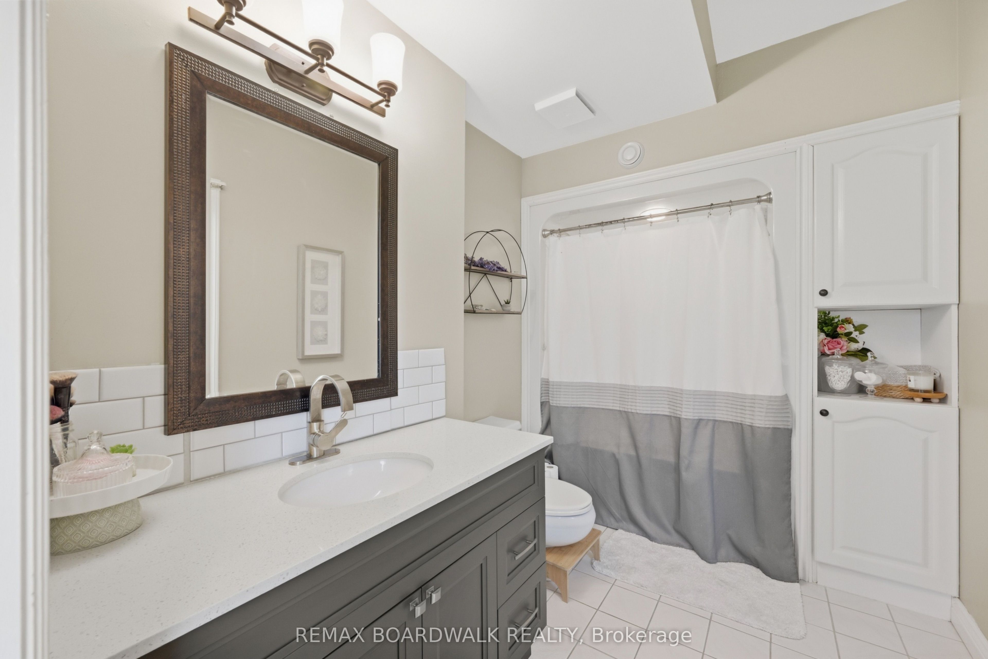 2725 Mcintosh Road Property Photo 43
