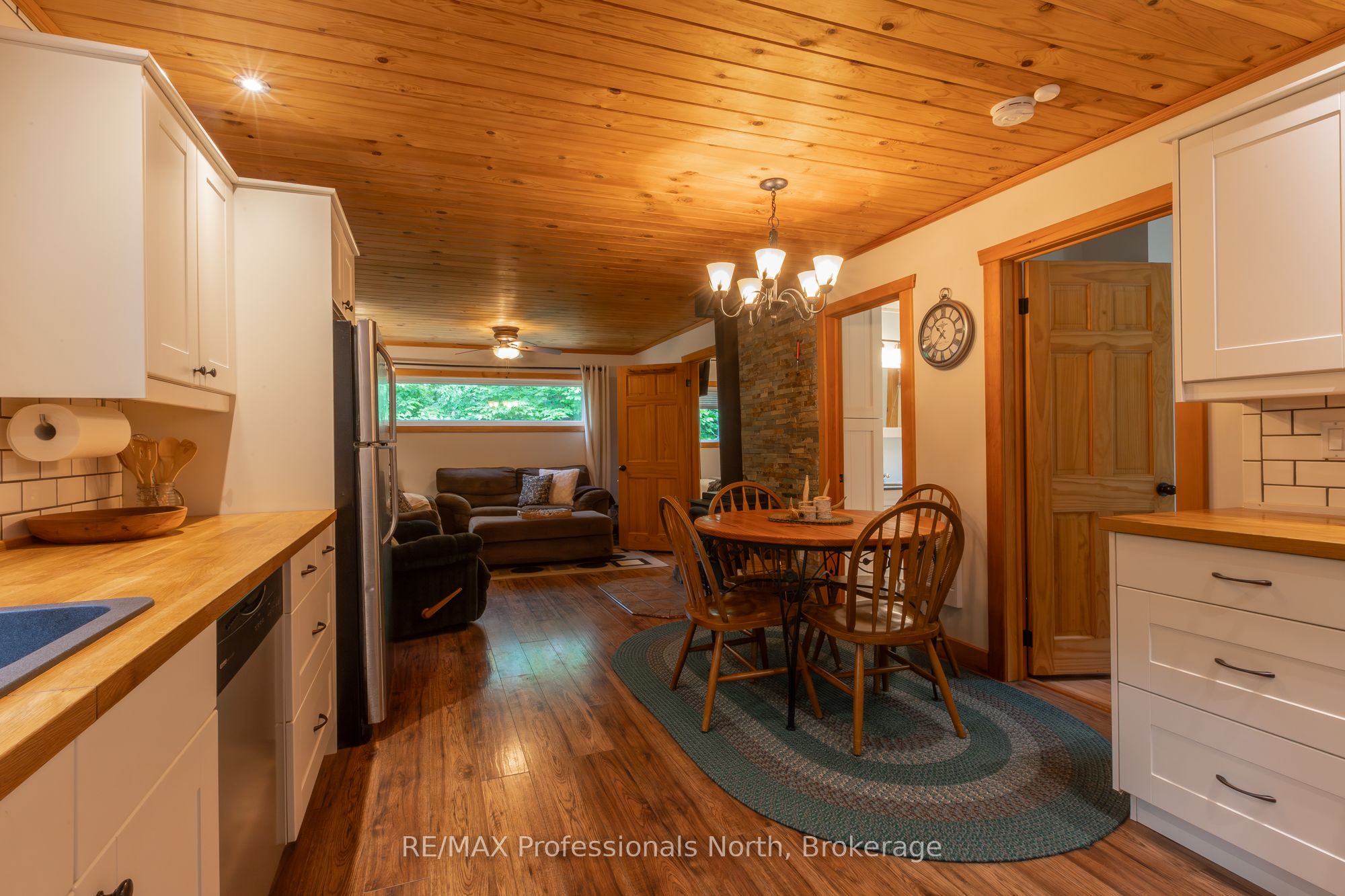 1628 Boshkung Lake Road Property Photo 8