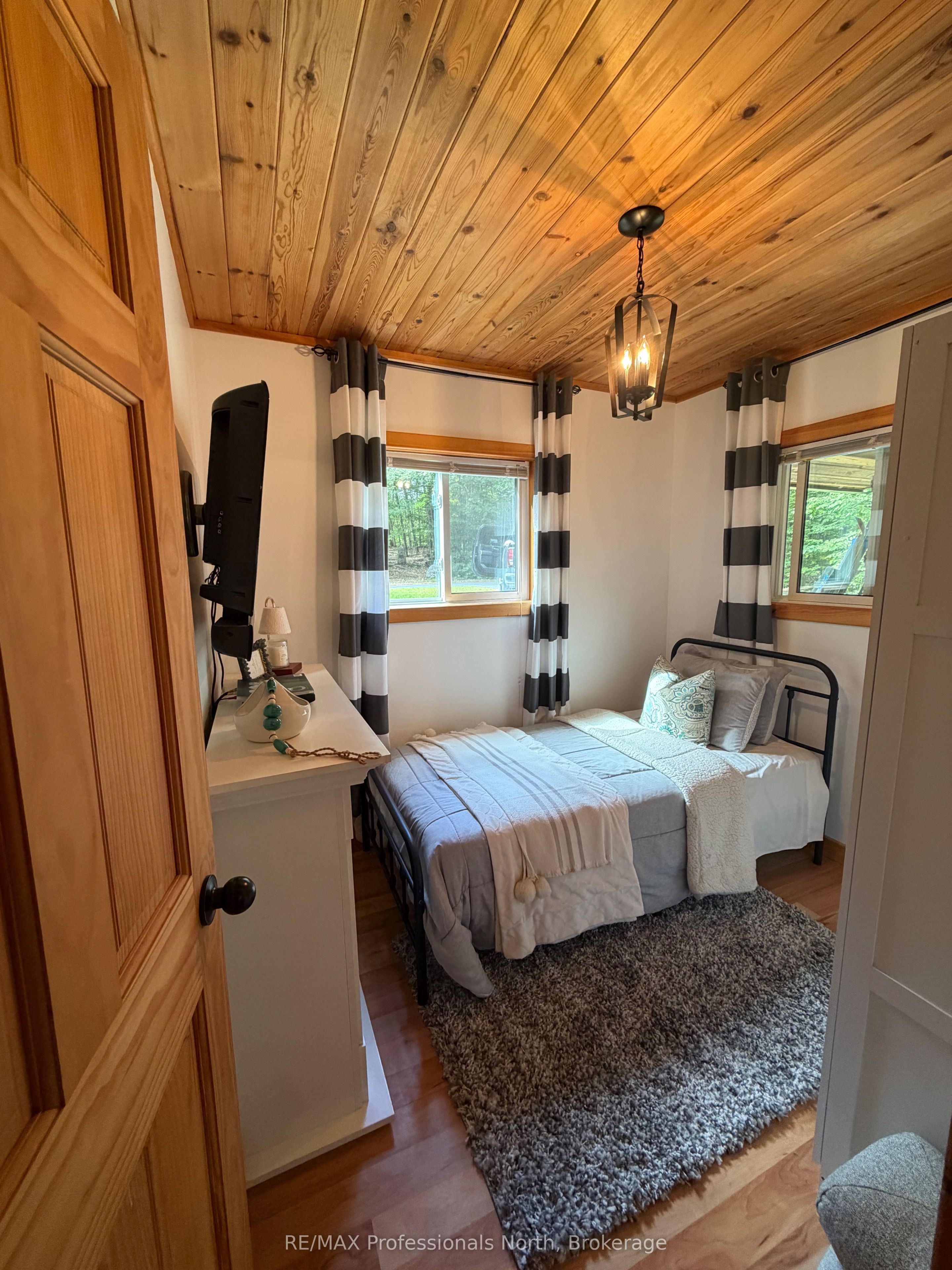 1628 Boshkung Lake Road Property Photo 20
