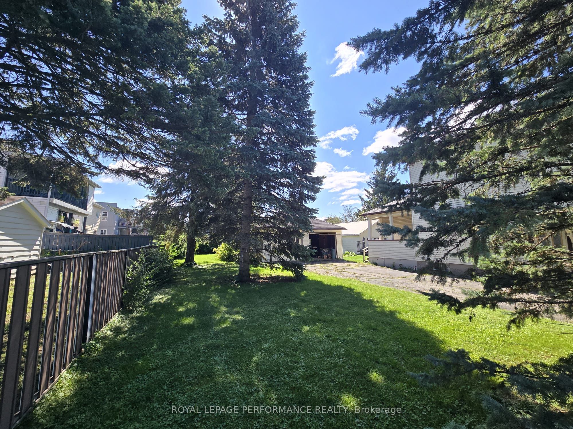 436 Fourth Street E Property Photo 5