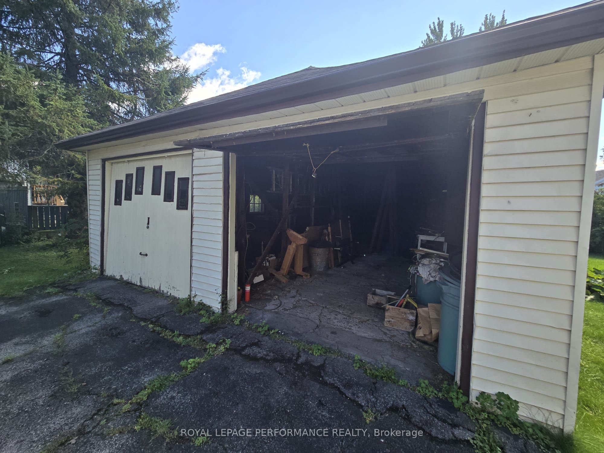 436 Fourth Street E Property Photo 8