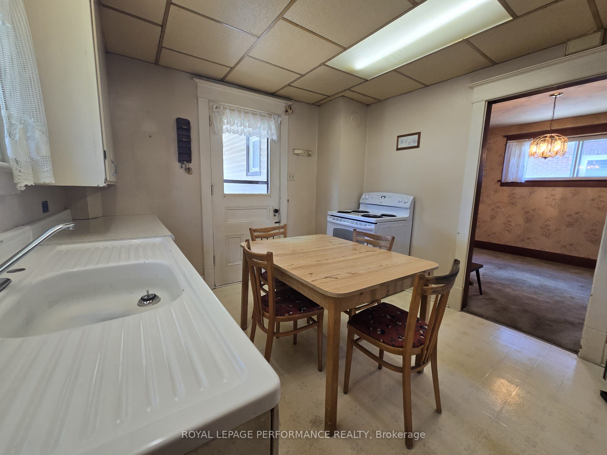436 Fourth Street E Property Photo 12