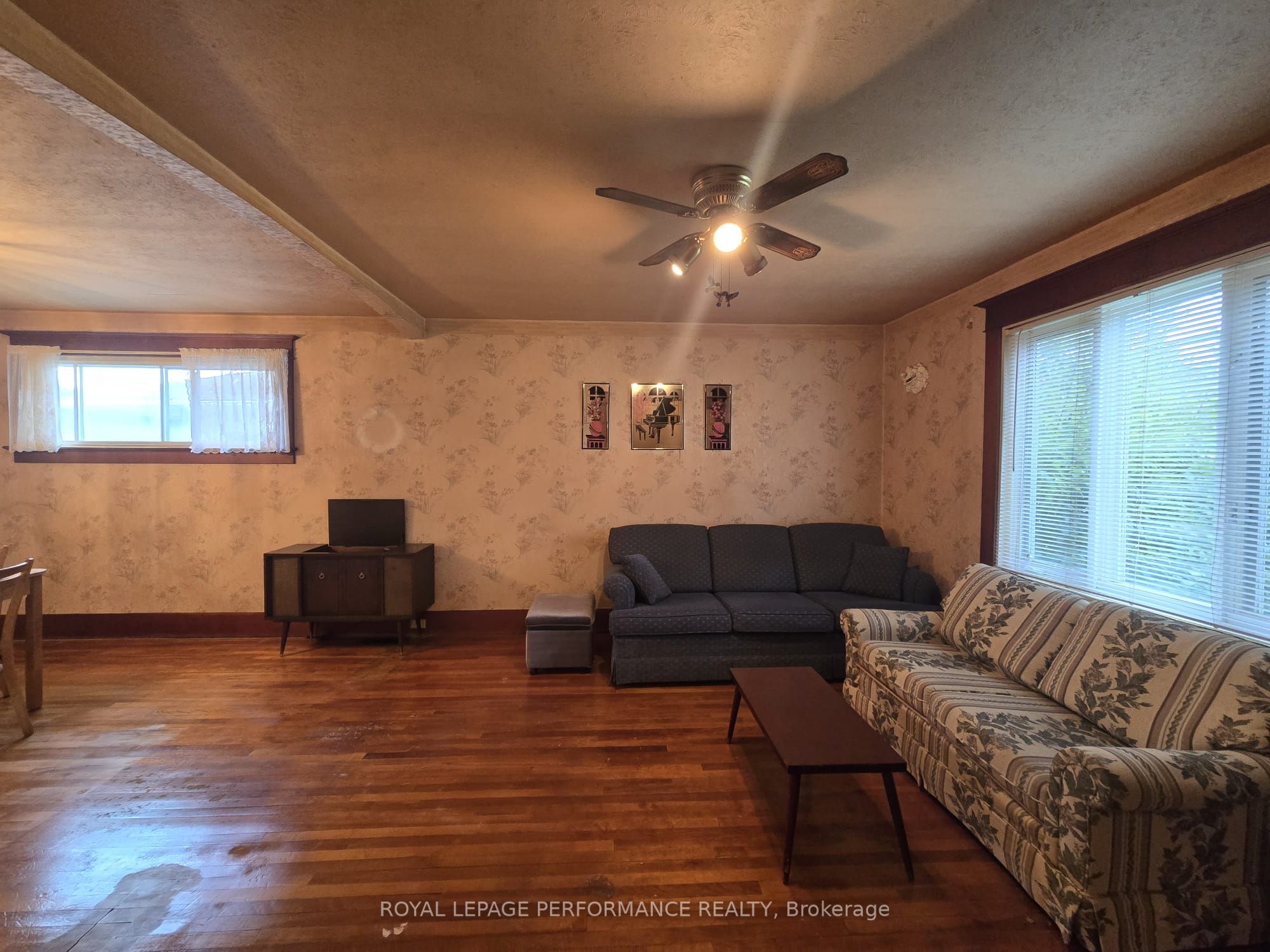 436 Fourth Street E Property Photo 22