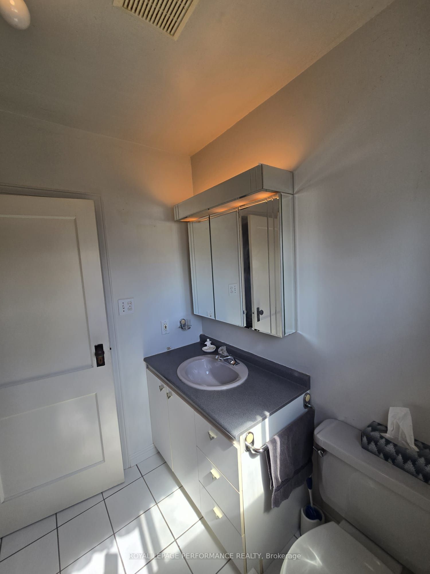 436 Fourth Street E Property Photo 27