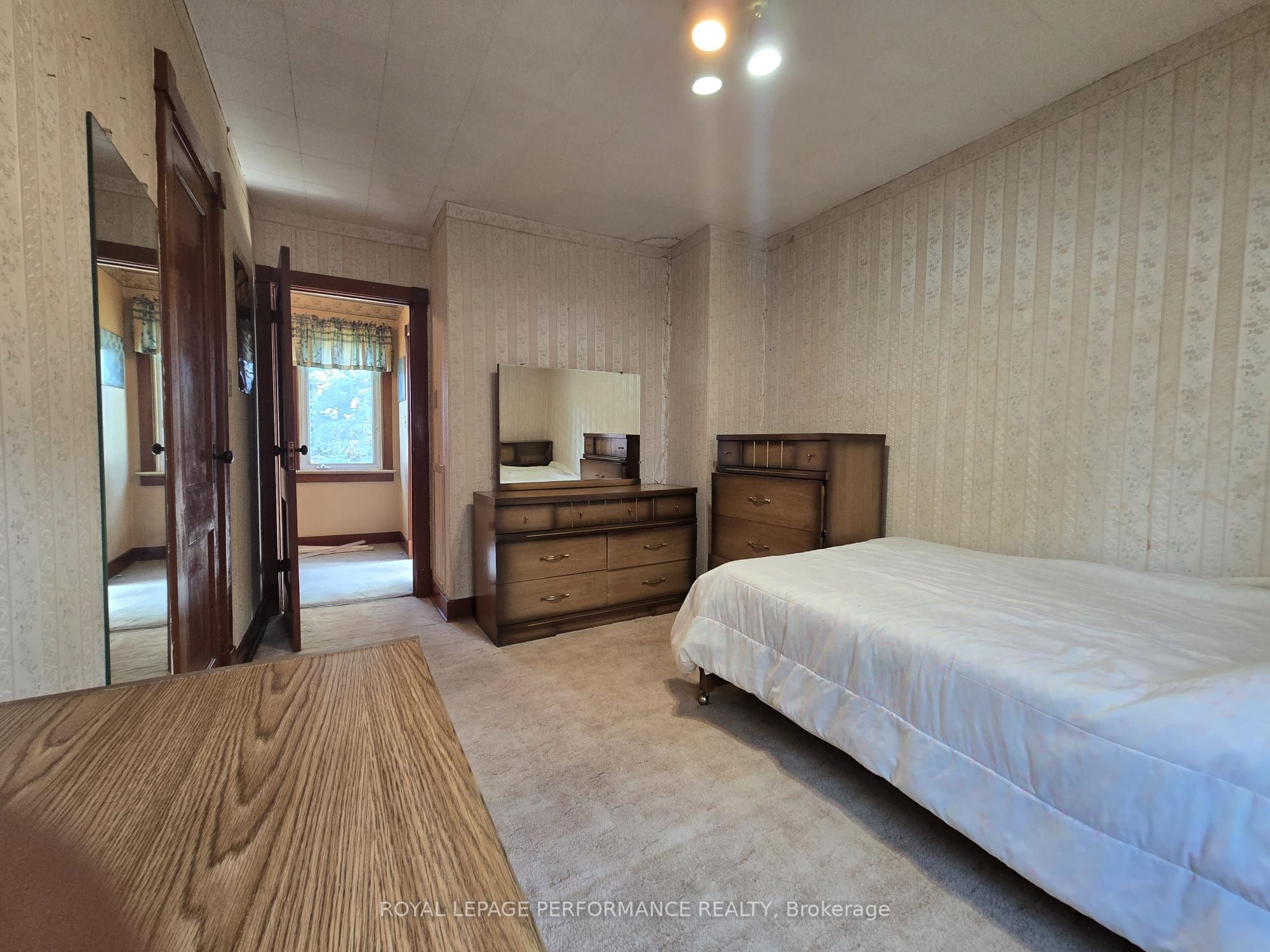 436 Fourth Street E Property Photo 30