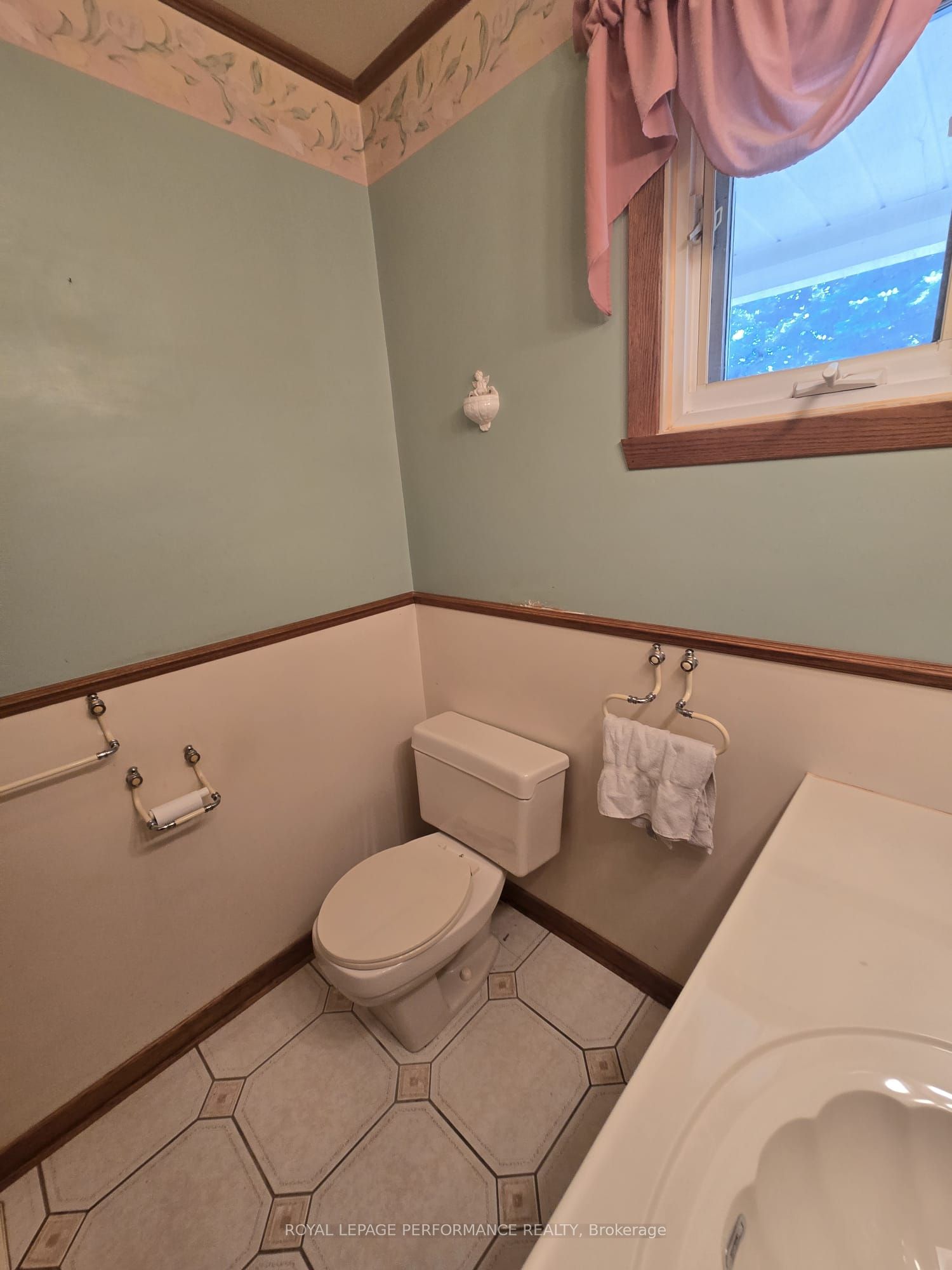 436 Fourth Street E Property Photo 35