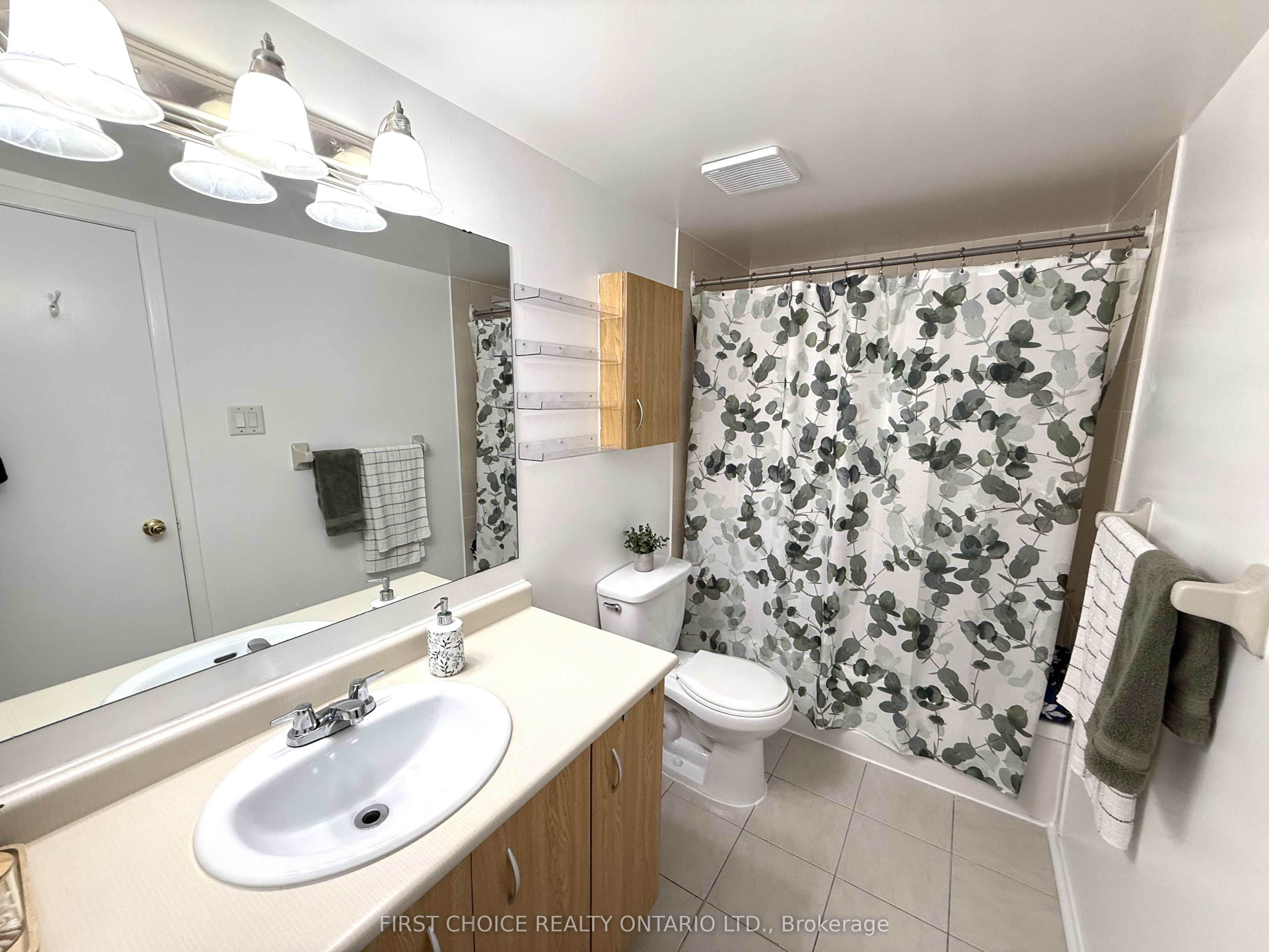 345 Centrum Boulevard 316 Property Photo 17