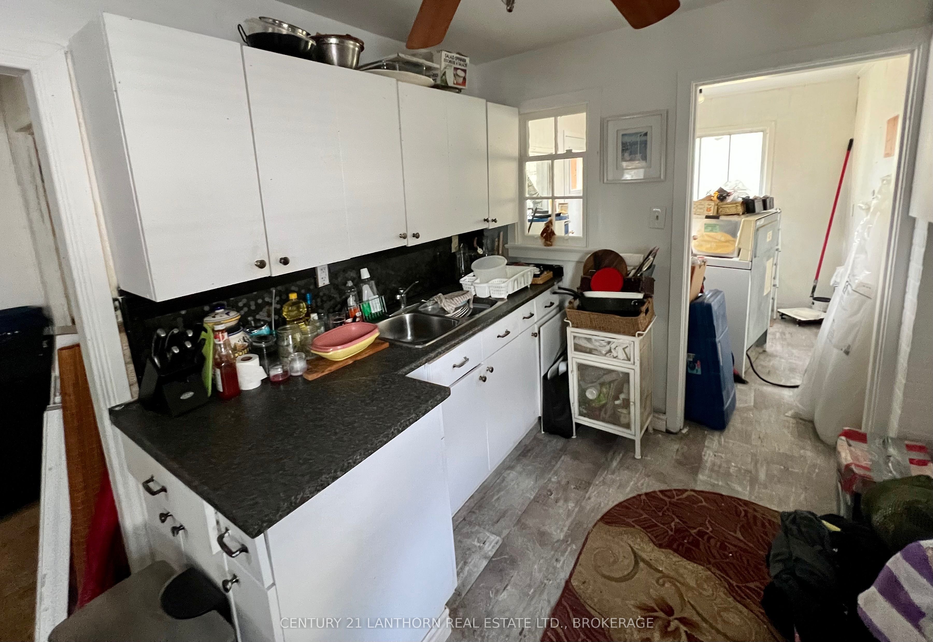 21 First Avenue Property Photo 4
