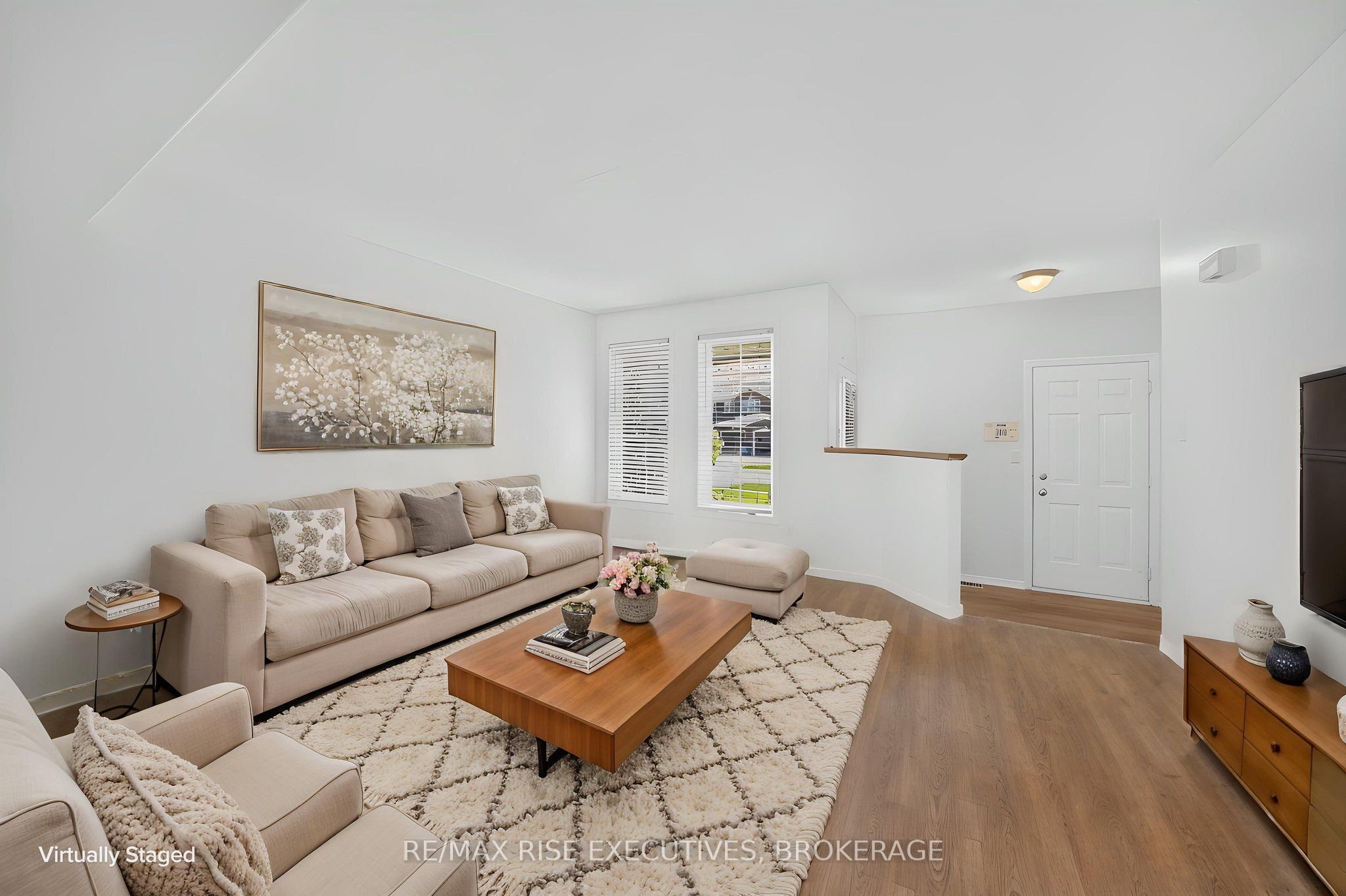254 Ellesmeer Avenue Property Photo 10