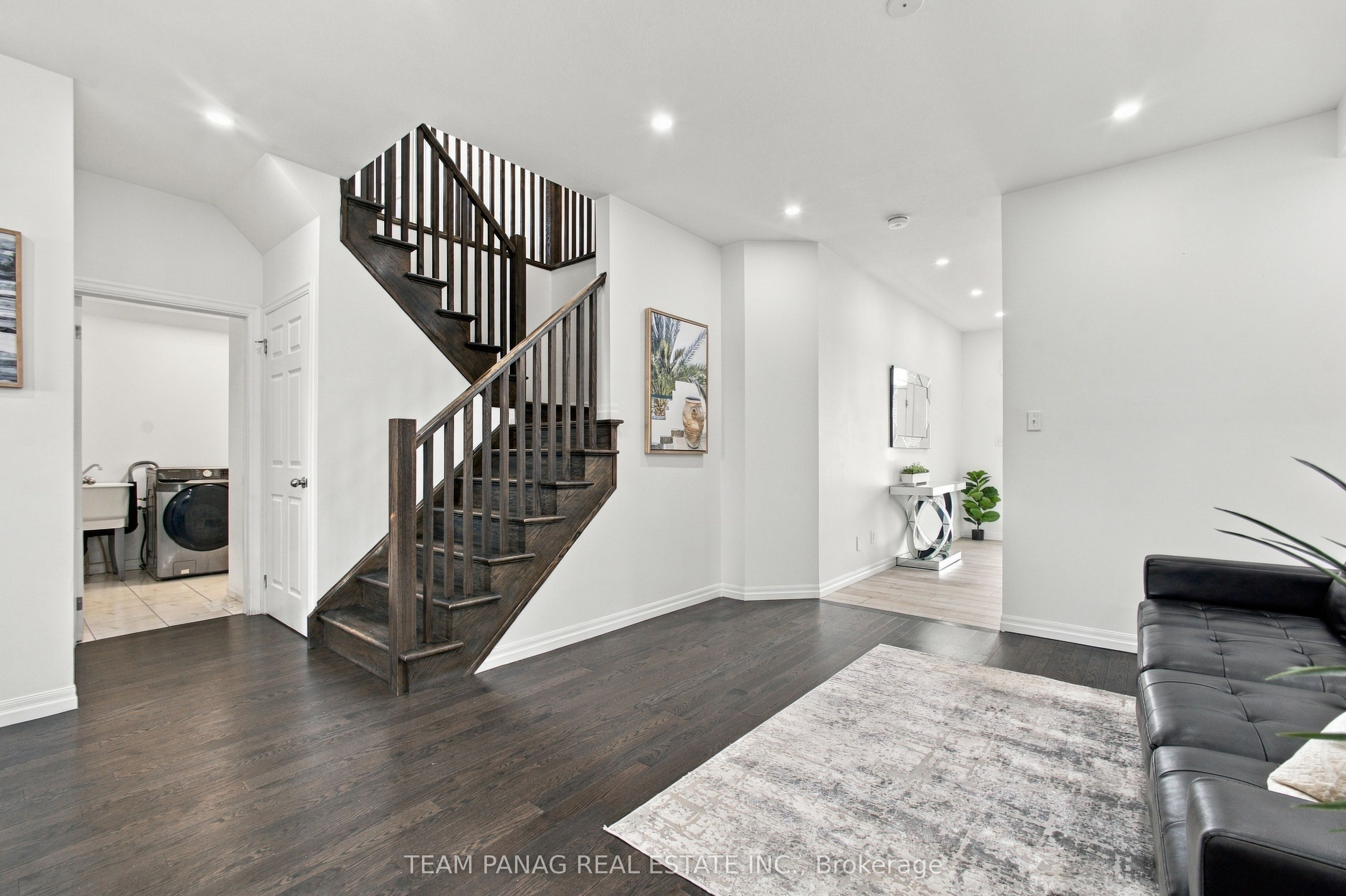 409 Freure Drive Property Photo 18