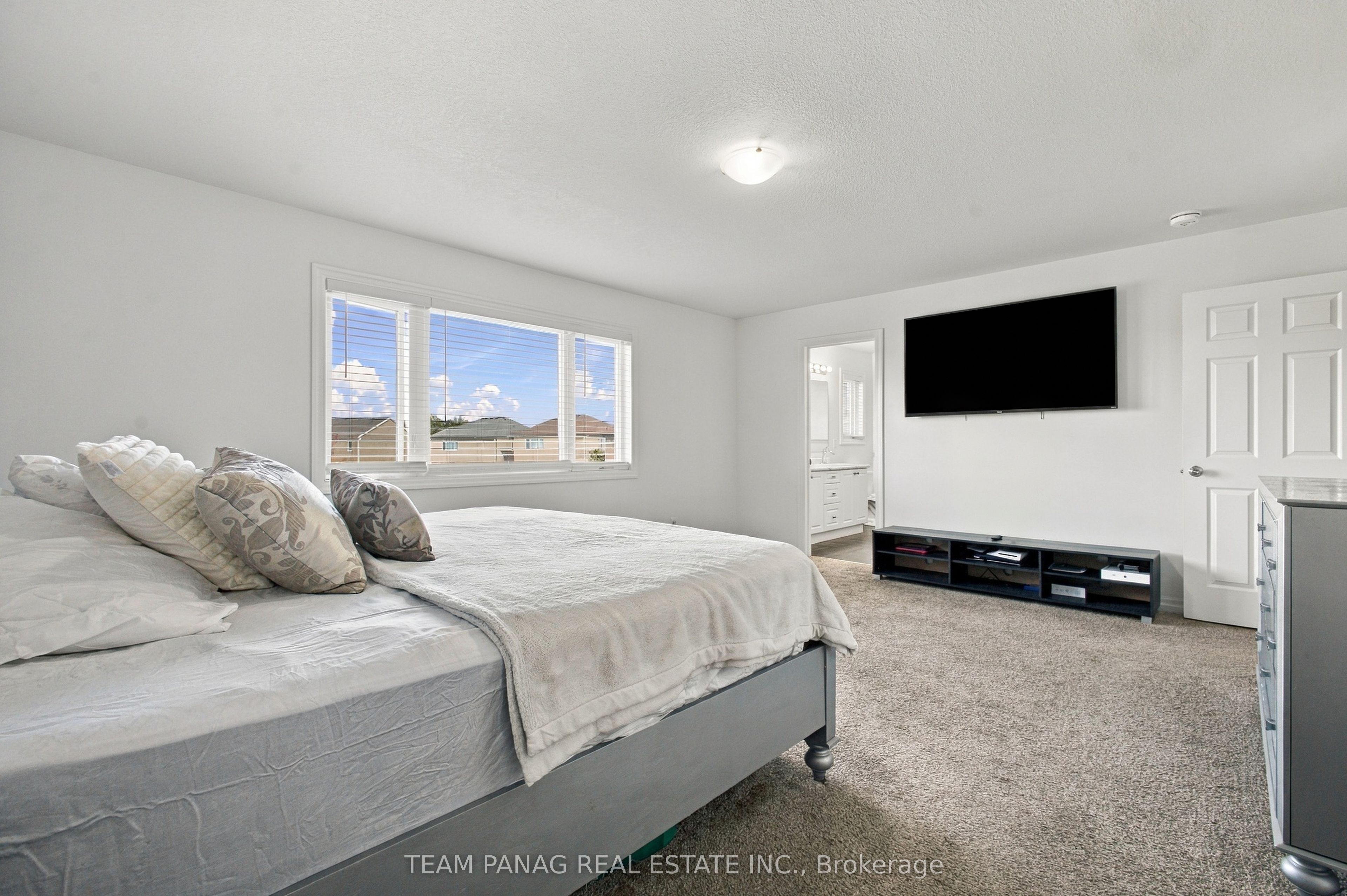 409 Freure Drive Property Photo 23