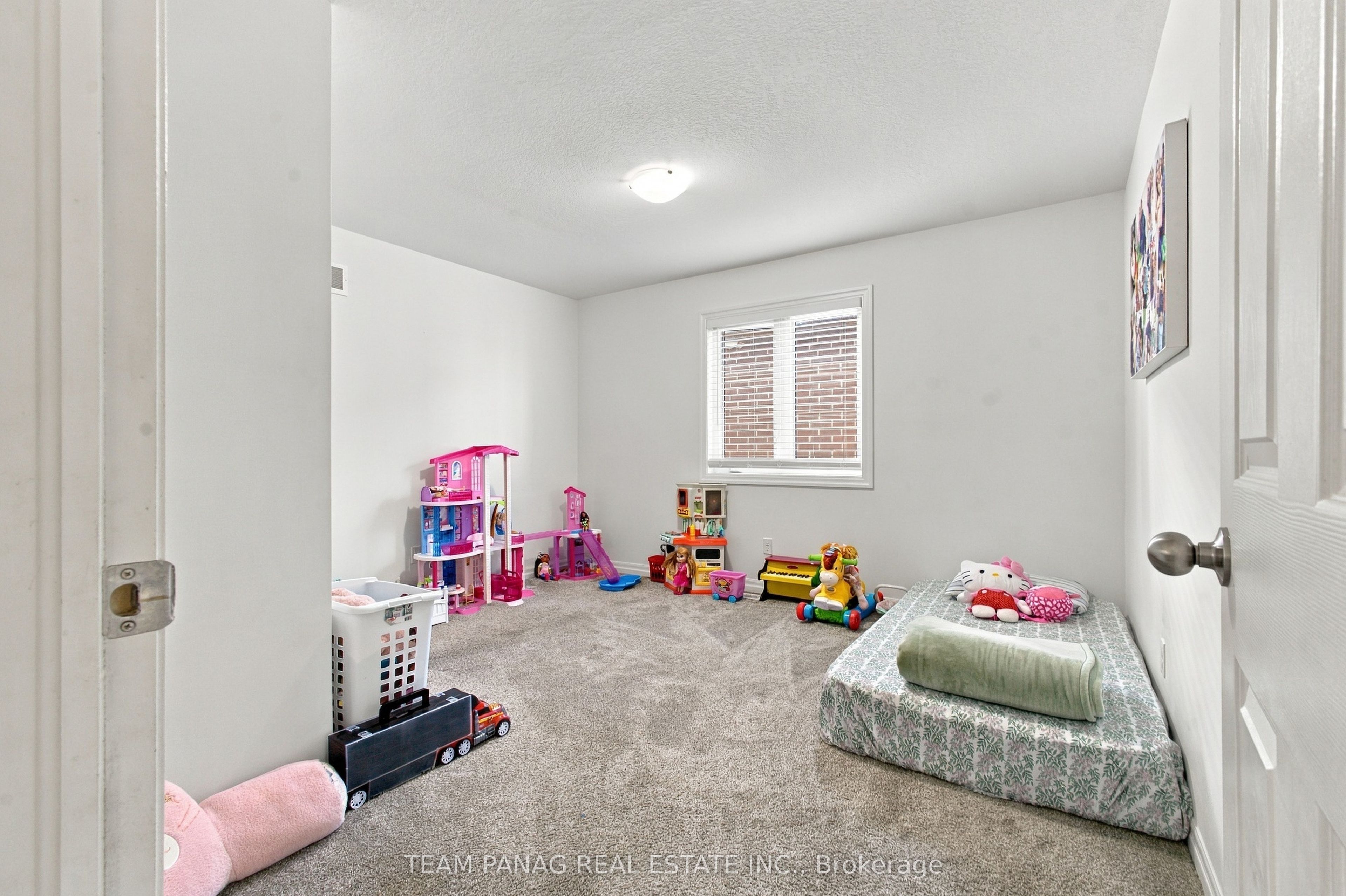 409 Freure Drive Property Photo 26
