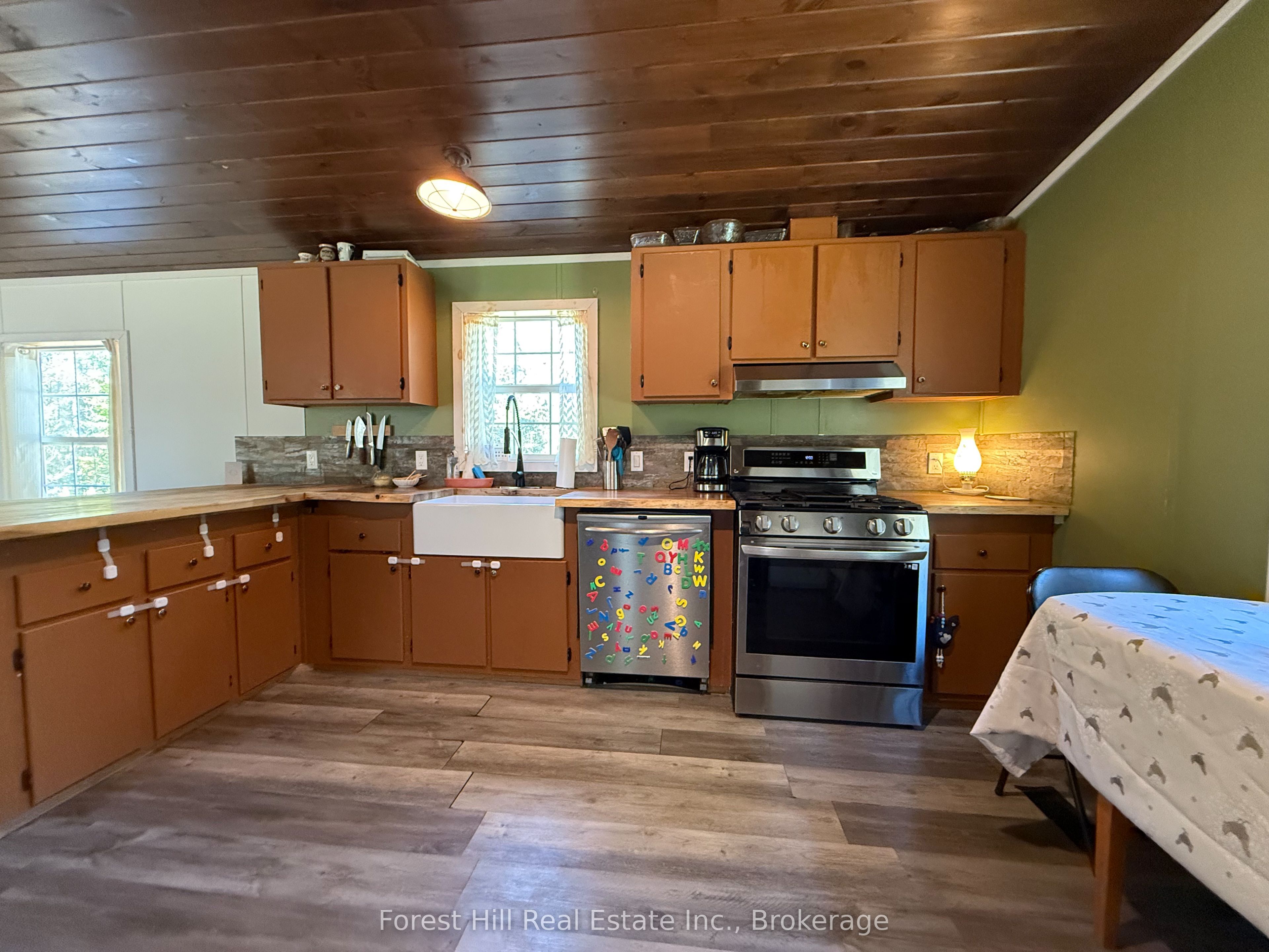 828 522 Highway Property Photo 5