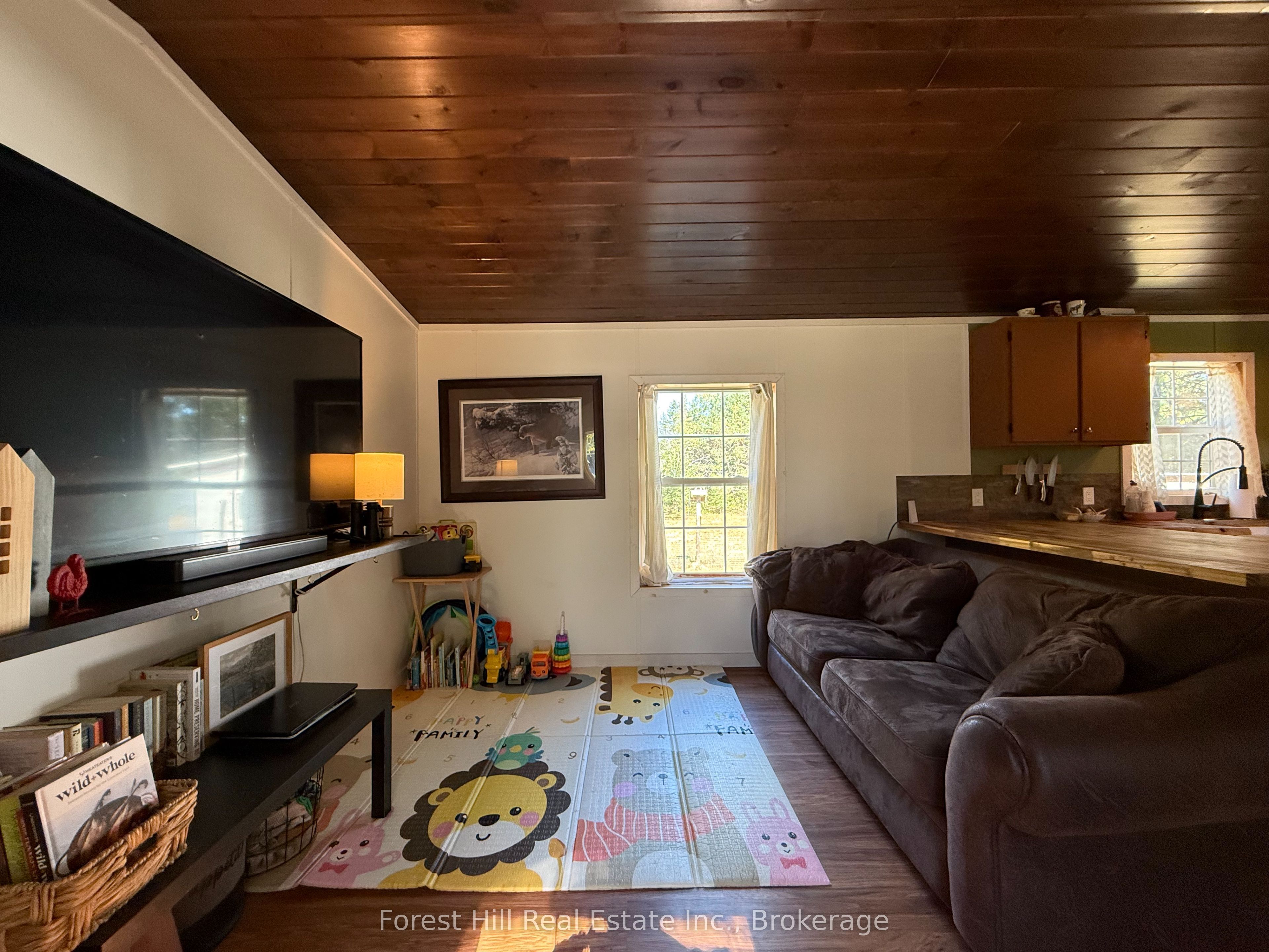828 522 Highway Property Photo 9