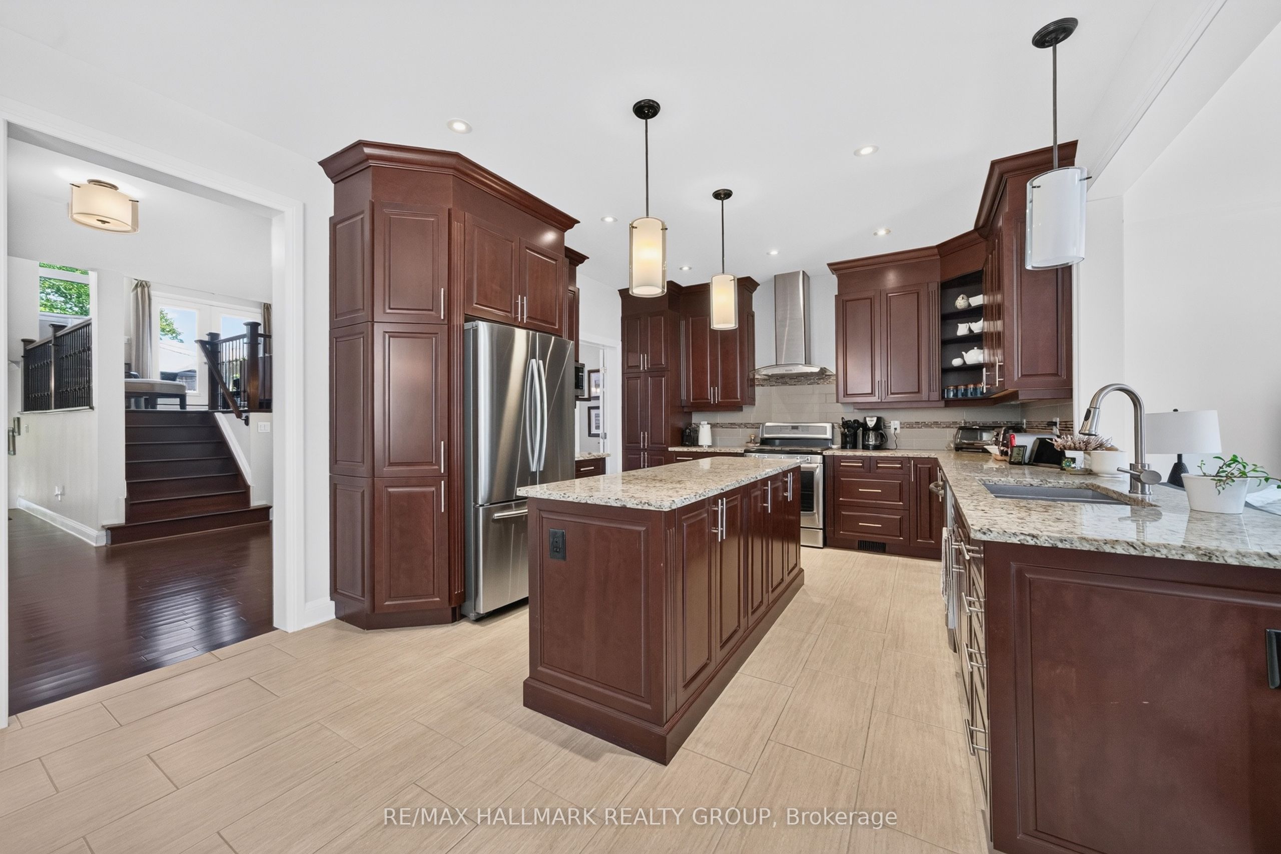 288 Selby Avenue Property Photo 17