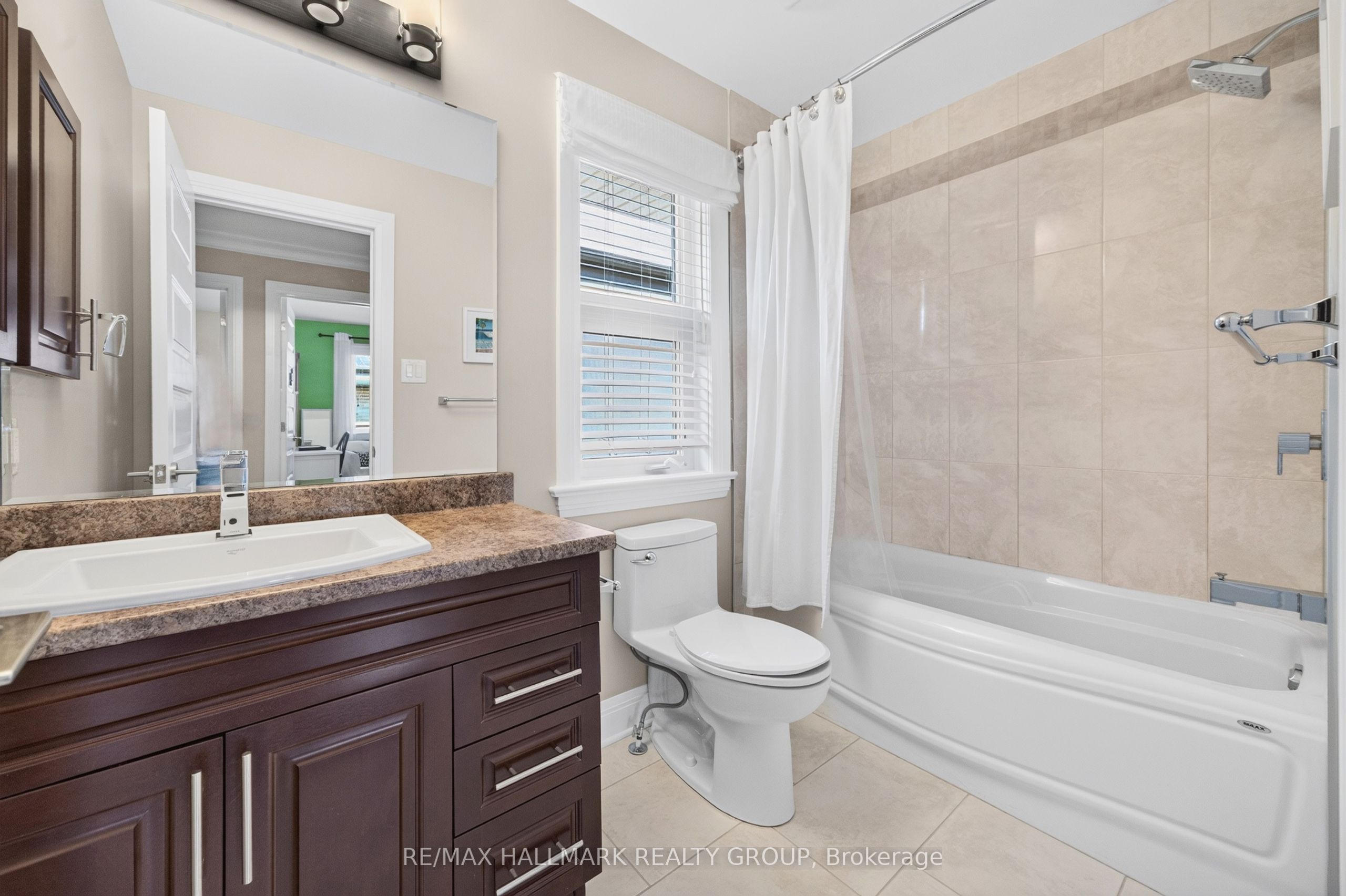 288 Selby Avenue Property Photo 40