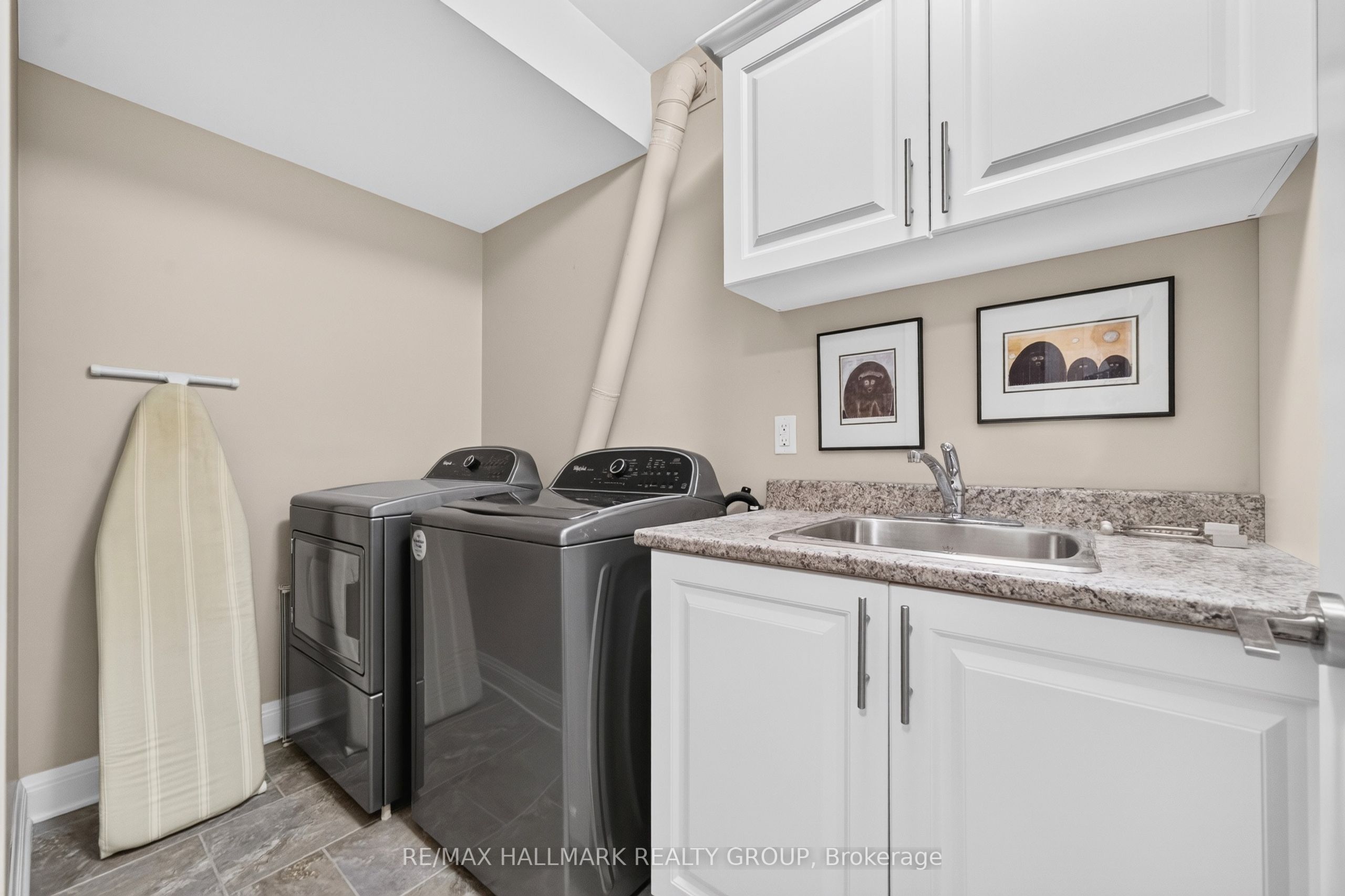 288 Selby Avenue Property Photo 43