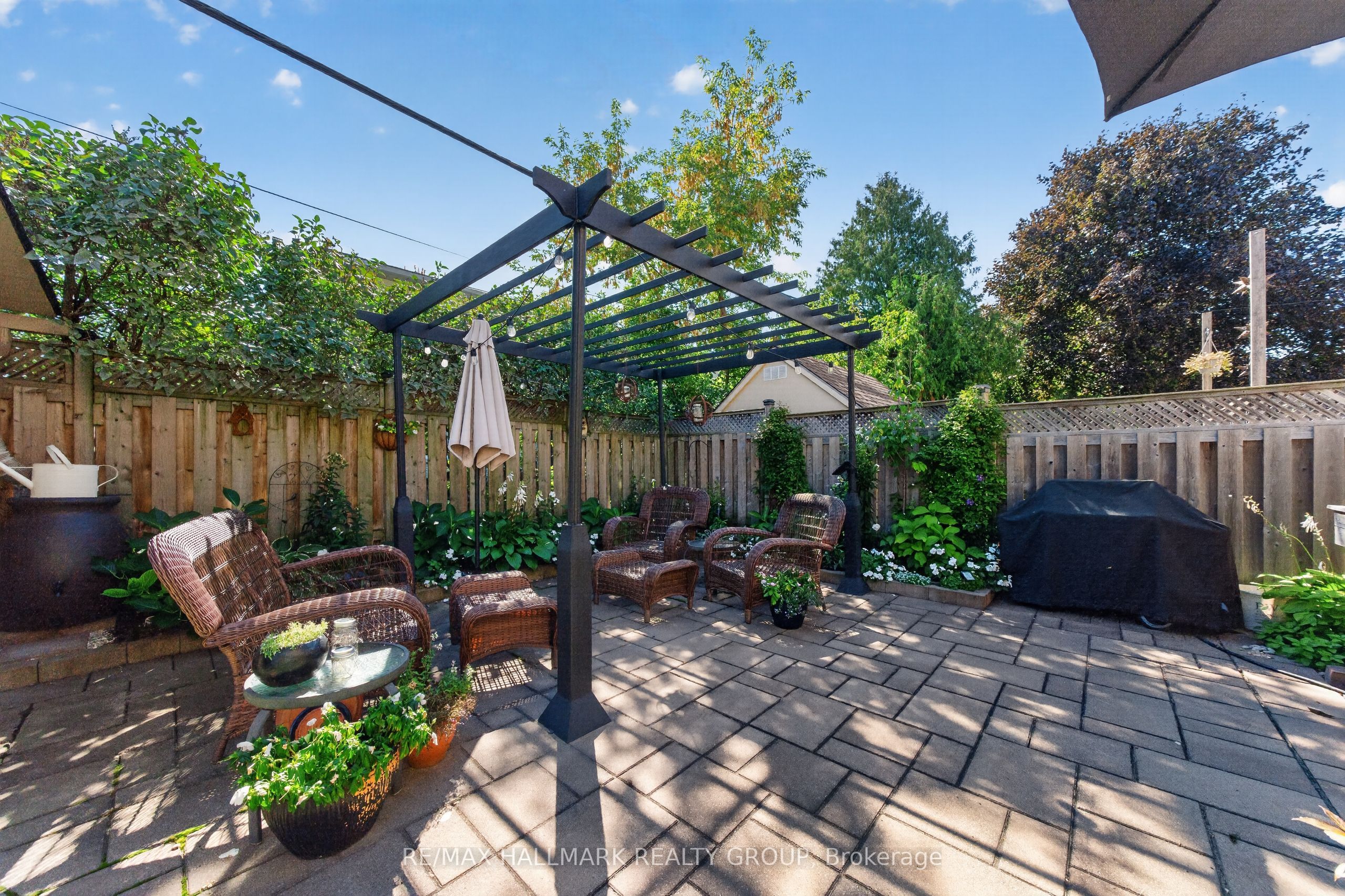 288 Selby Avenue Property Photo 49