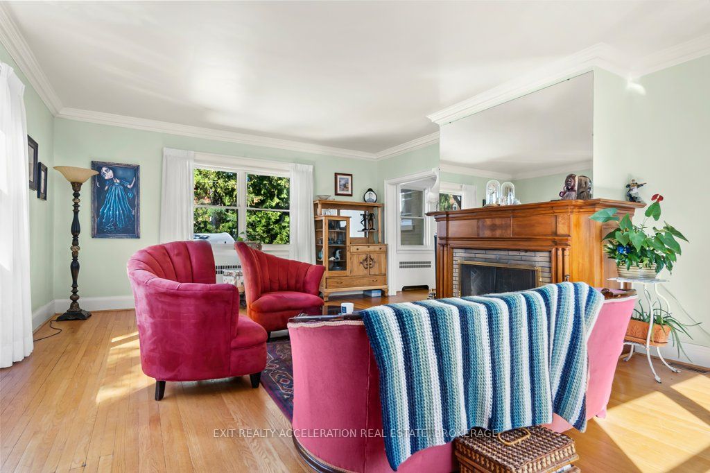 106 Donald Street Property Photo 7