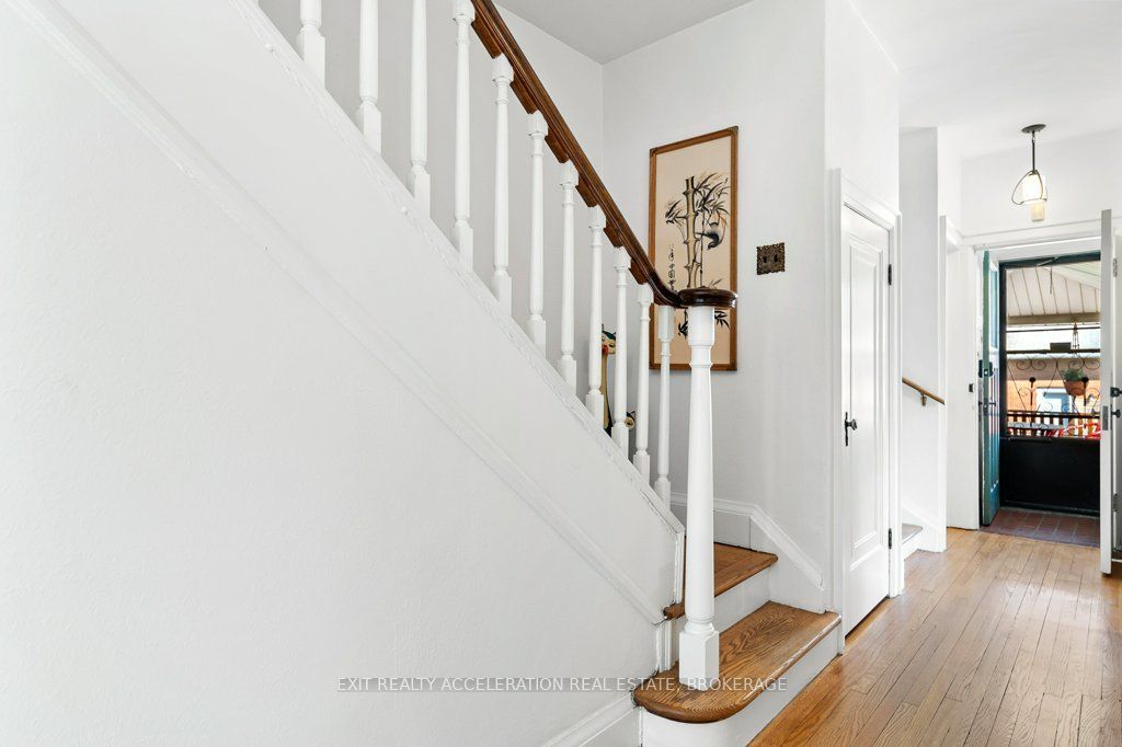 106 Donald Street Property Photo 9