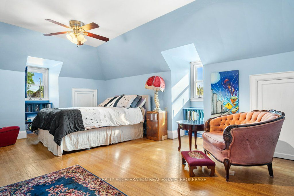 106 Donald Street Property Photo 17