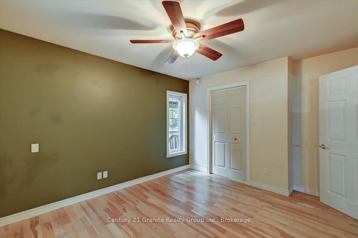 649 Madawaska Road Property Photo 23
