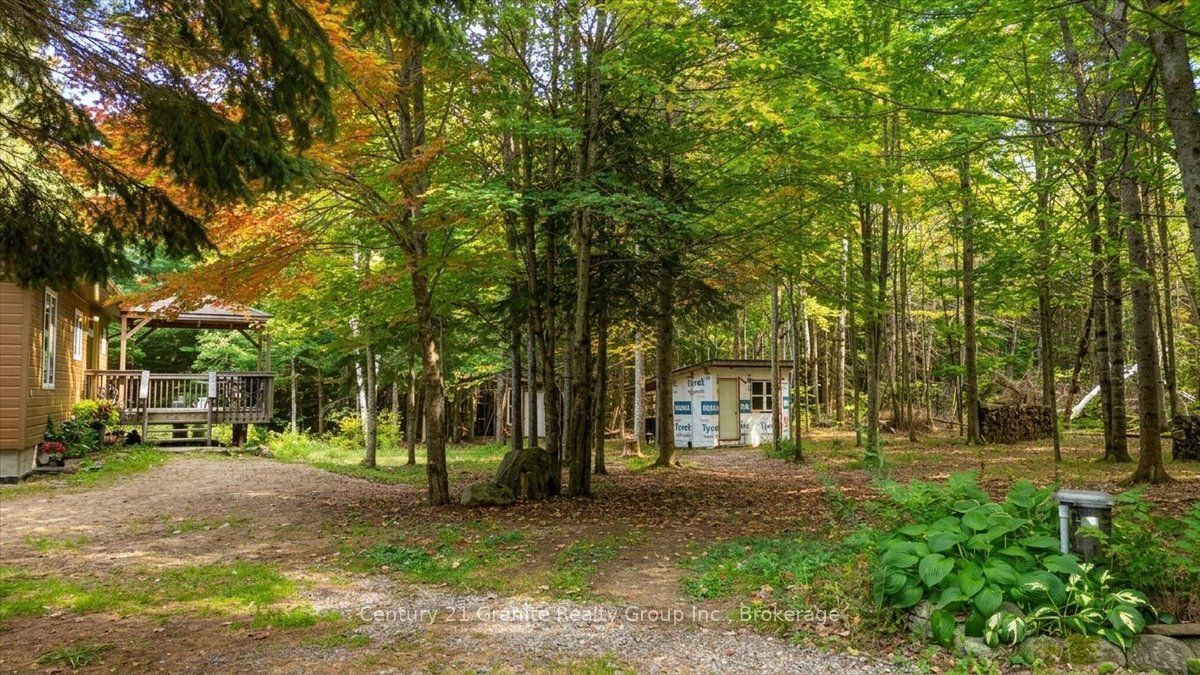 649 Madawaska Road Property Photo 40