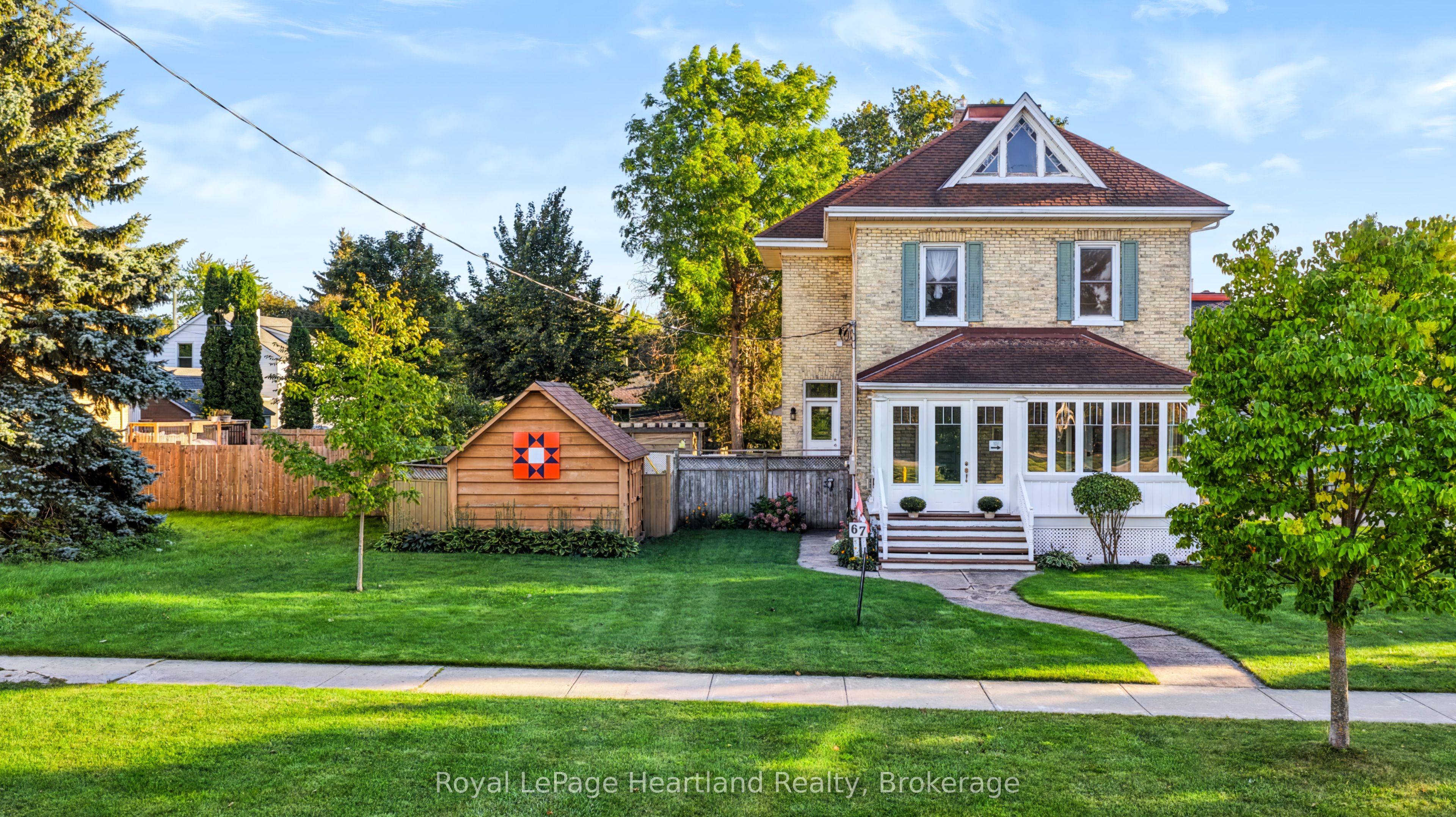 67 Elgin Avenue W Property Photo 1