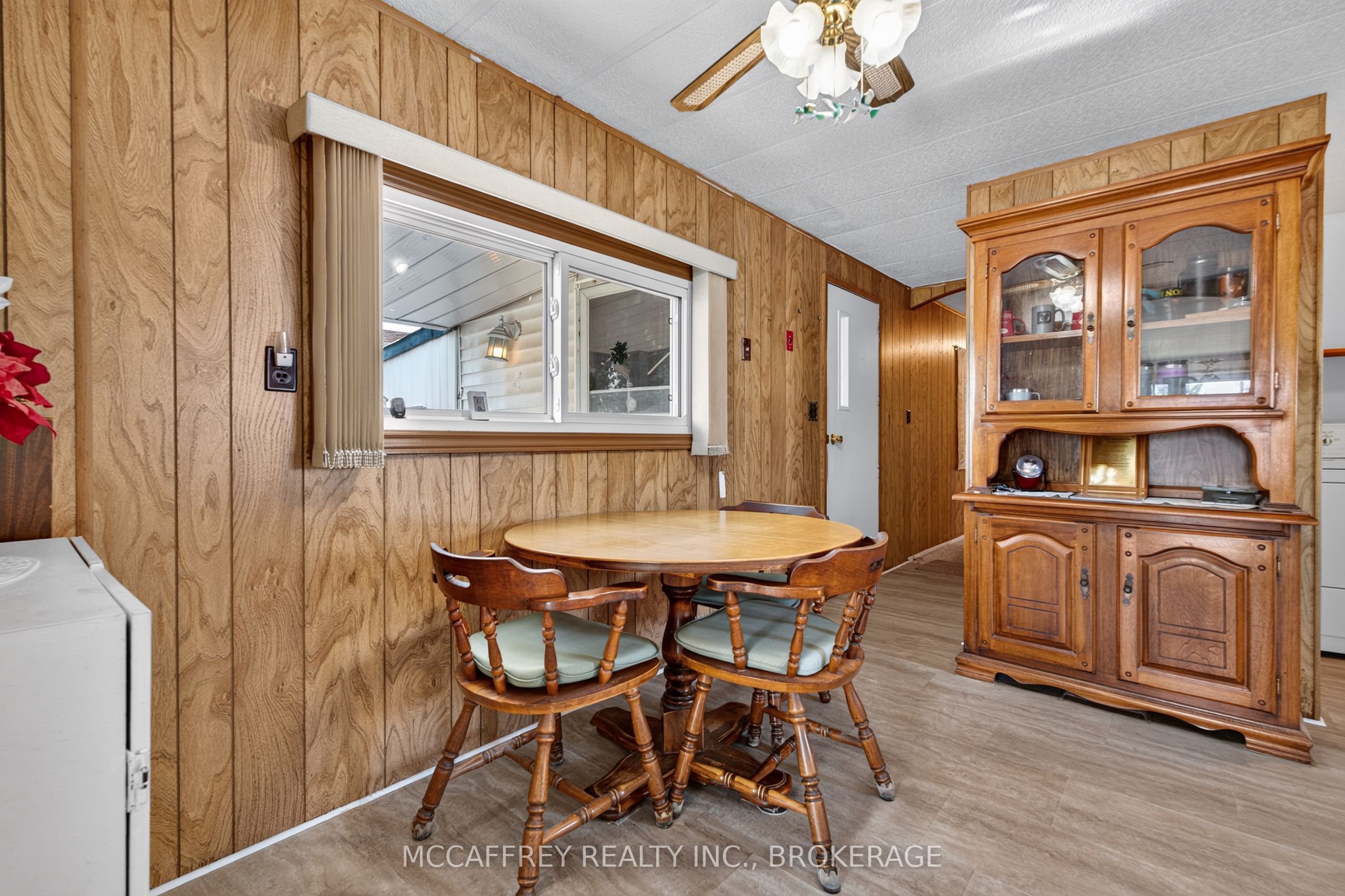 6 Cedar Street Property Photo 9