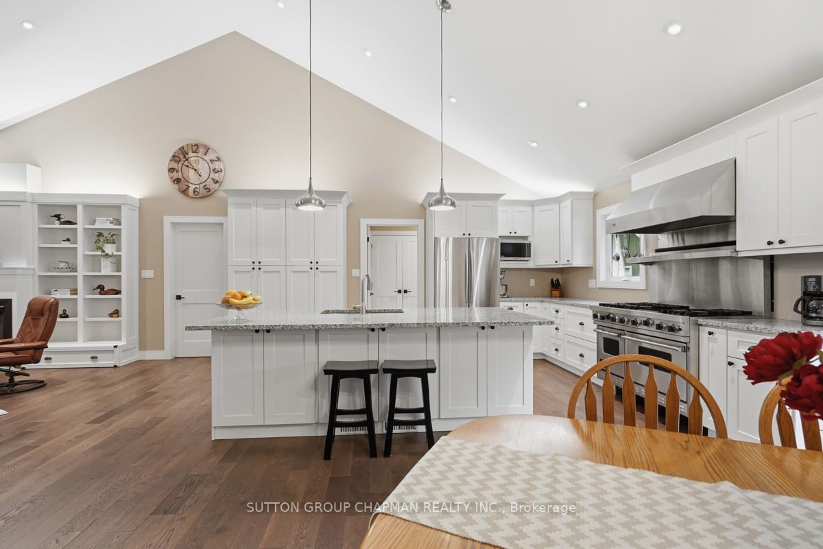 408 Old Riverside Drive Property Photo 12