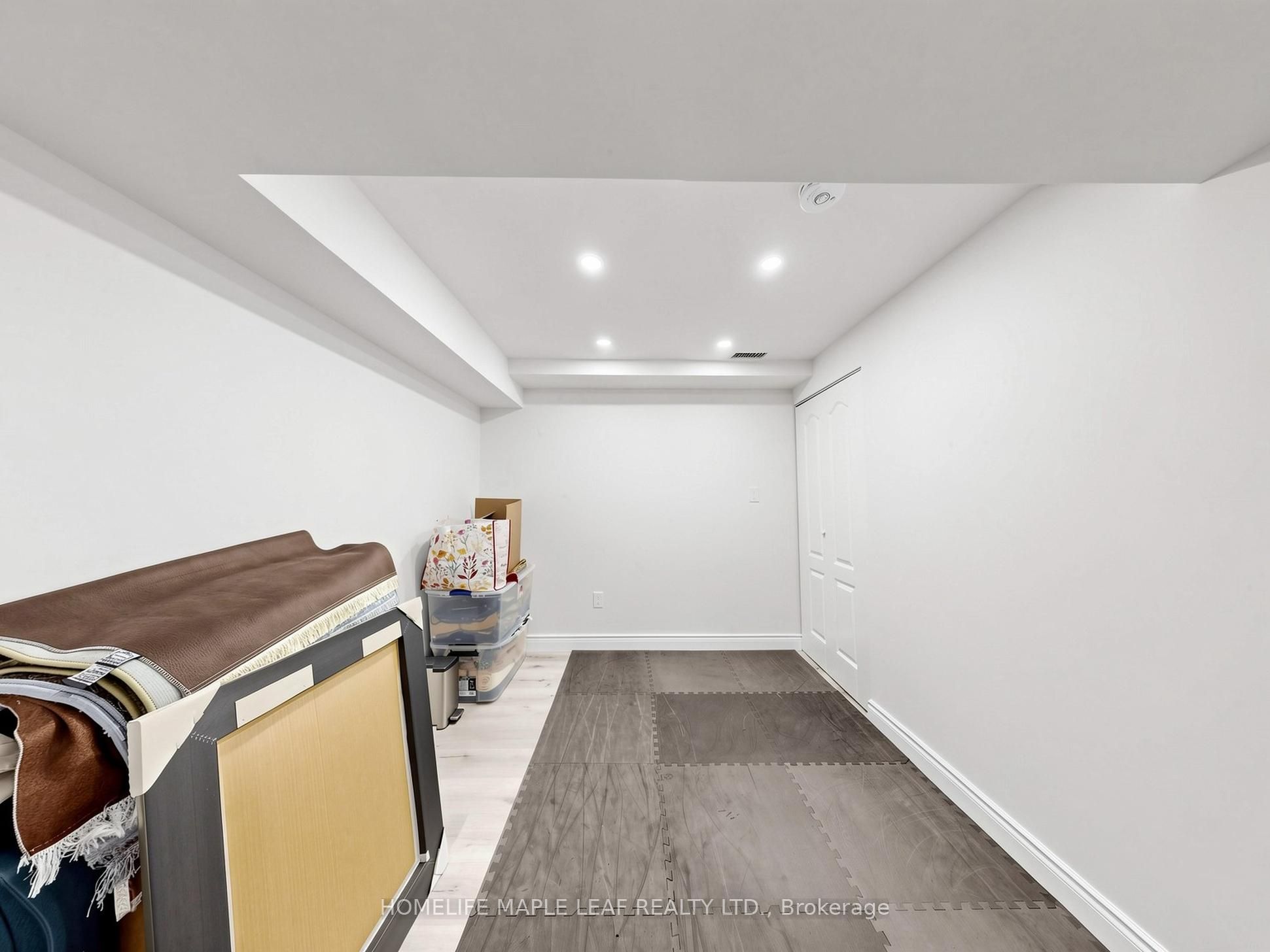 107 Green Bank Drive Property Photo 41