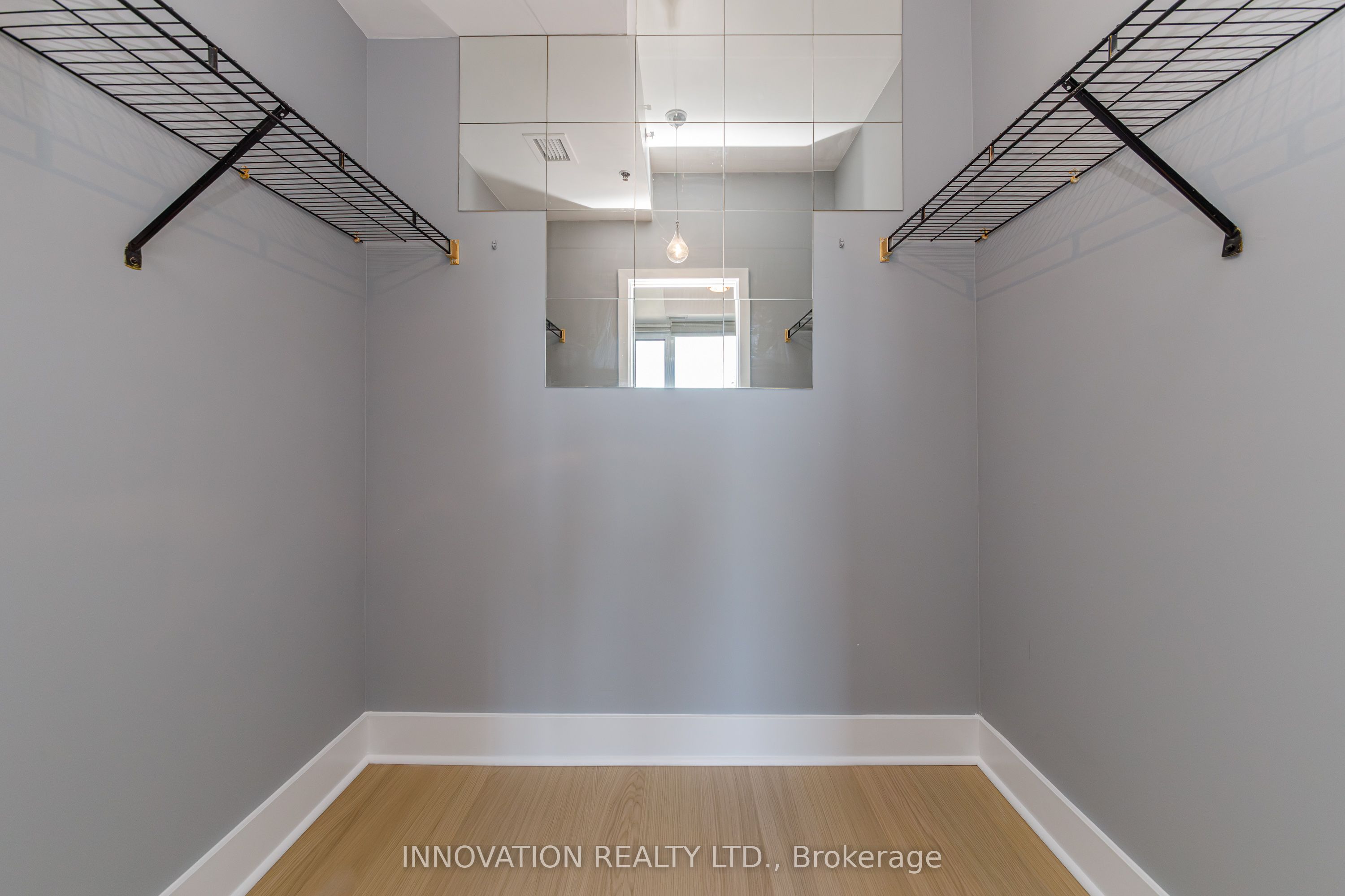 88 Richmond Road 209 Property Photo 12