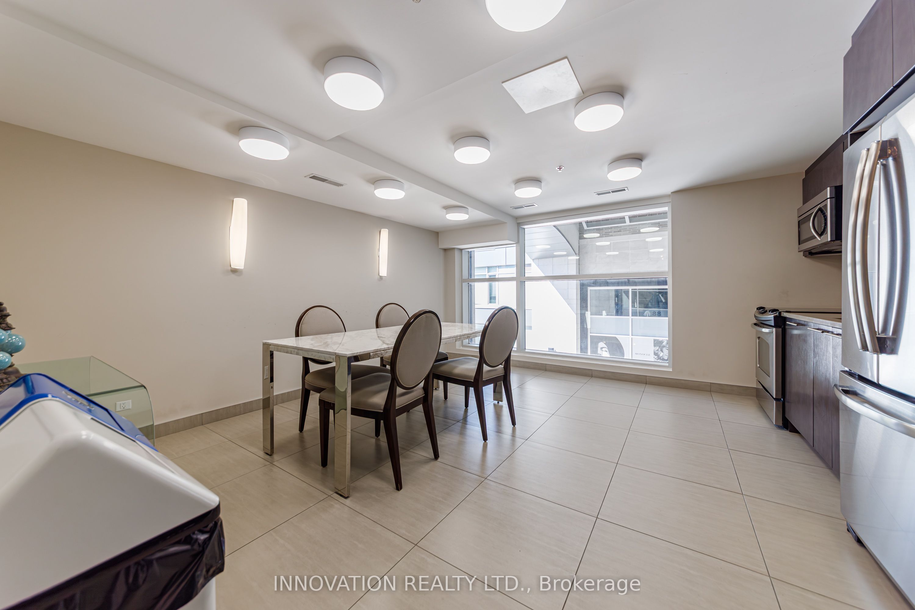 88 Richmond Road 209 Property Photo 22