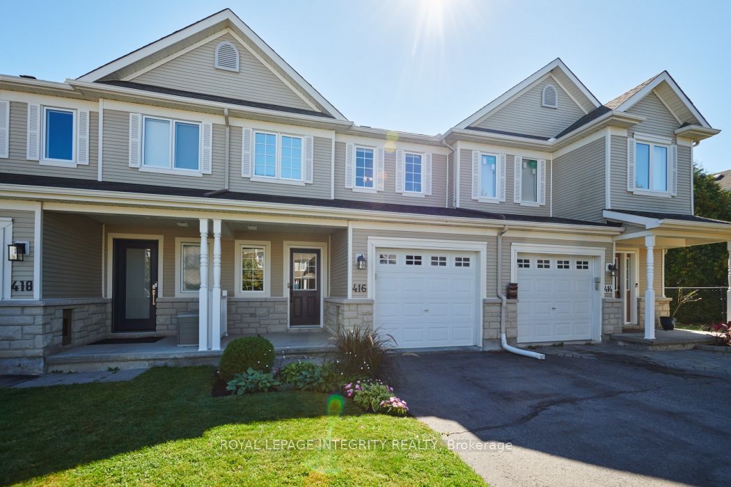 416 Wisteria Crescent Property Photo 1