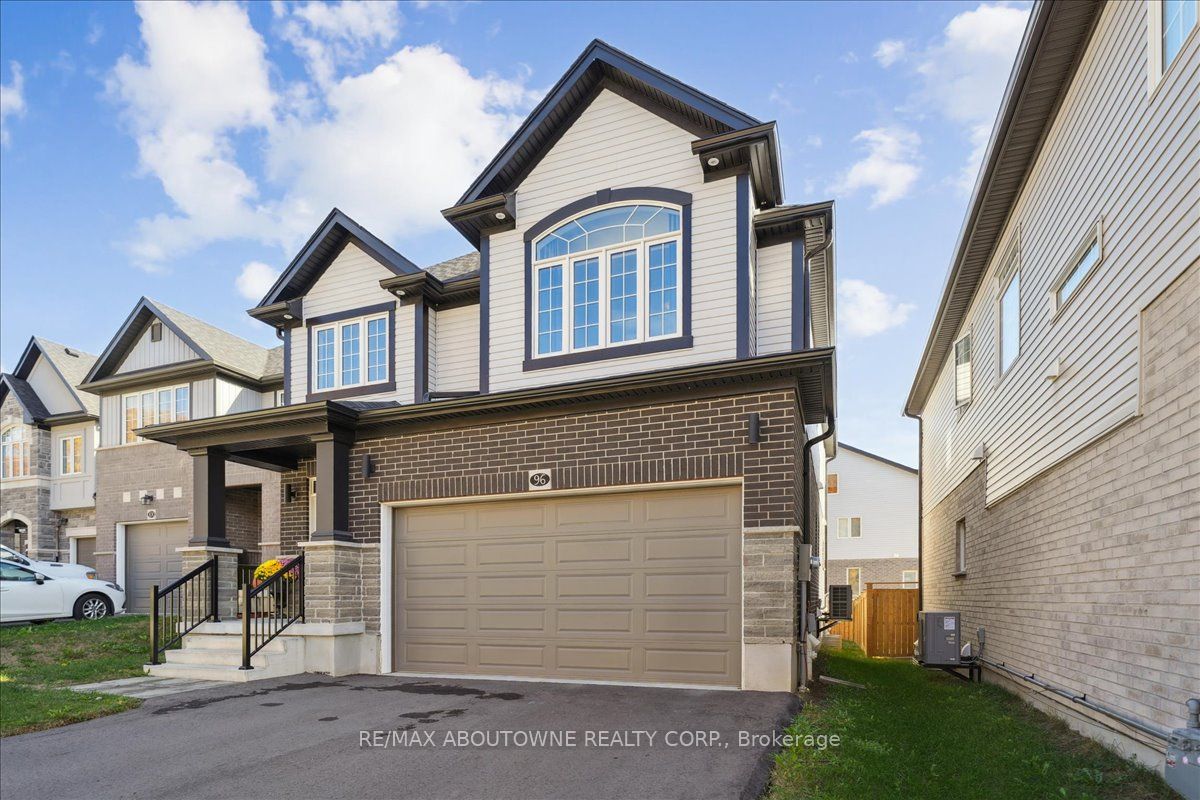 96 Nathalie Street Property Photo 2