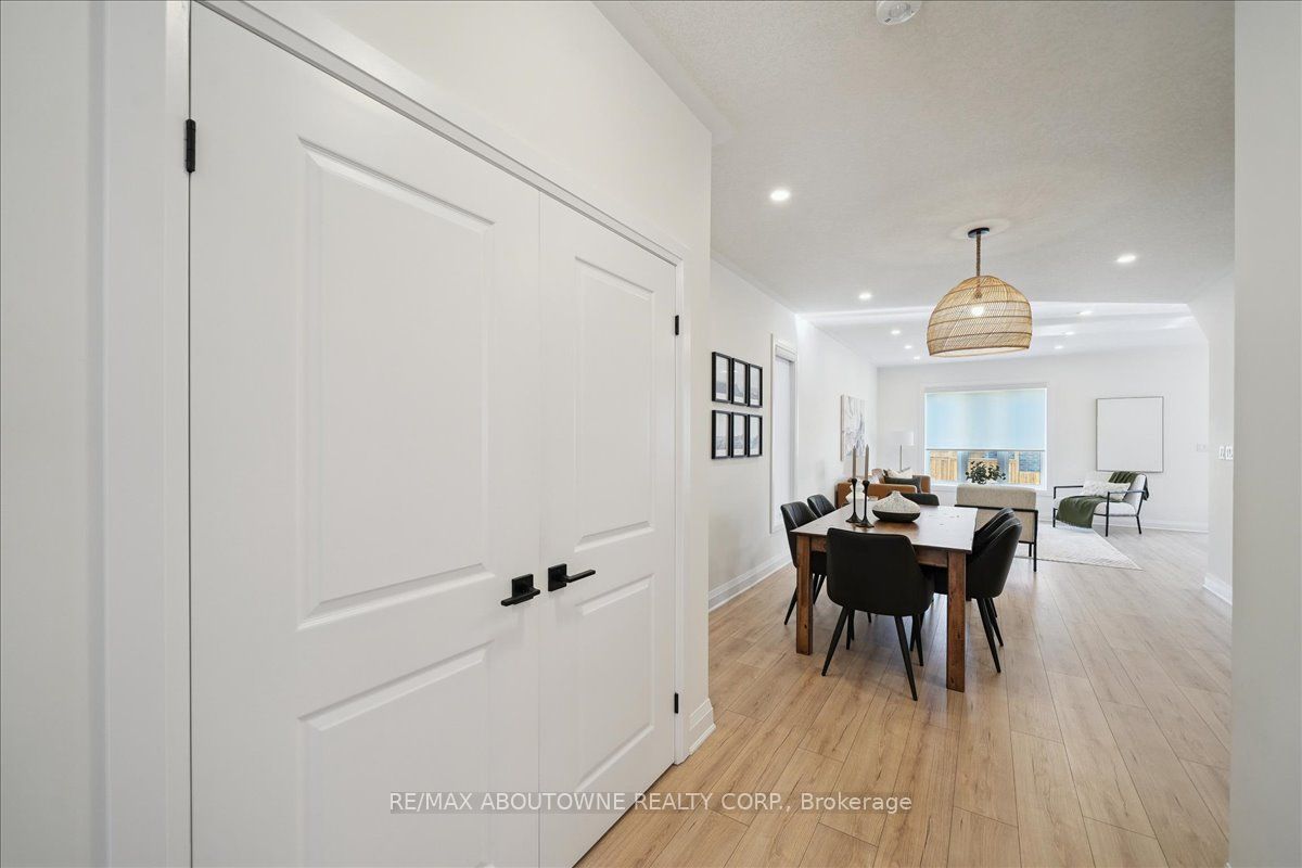 96 Nathalie Street Property Photo 5