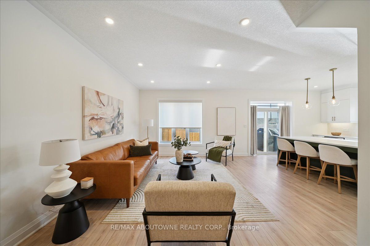 96 Nathalie Street Property Photo 7