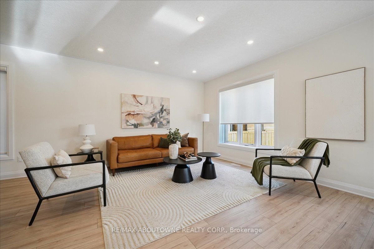 96 Nathalie Street Property Photo 8