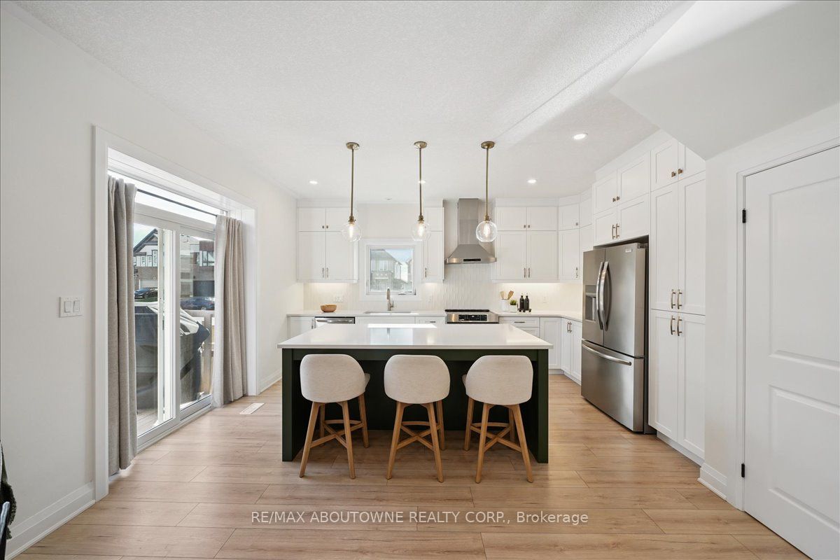 96 Nathalie Street Property Photo 11