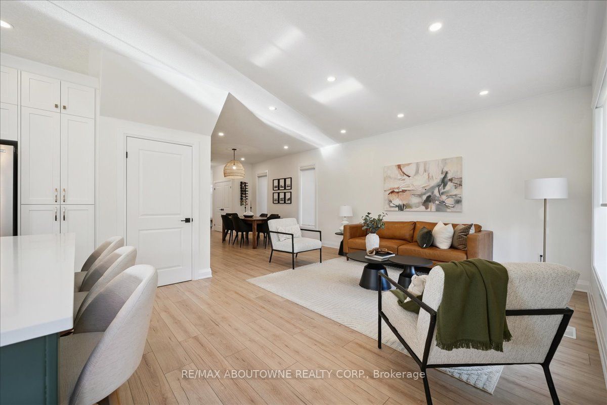 96 Nathalie Street Property Photo 16