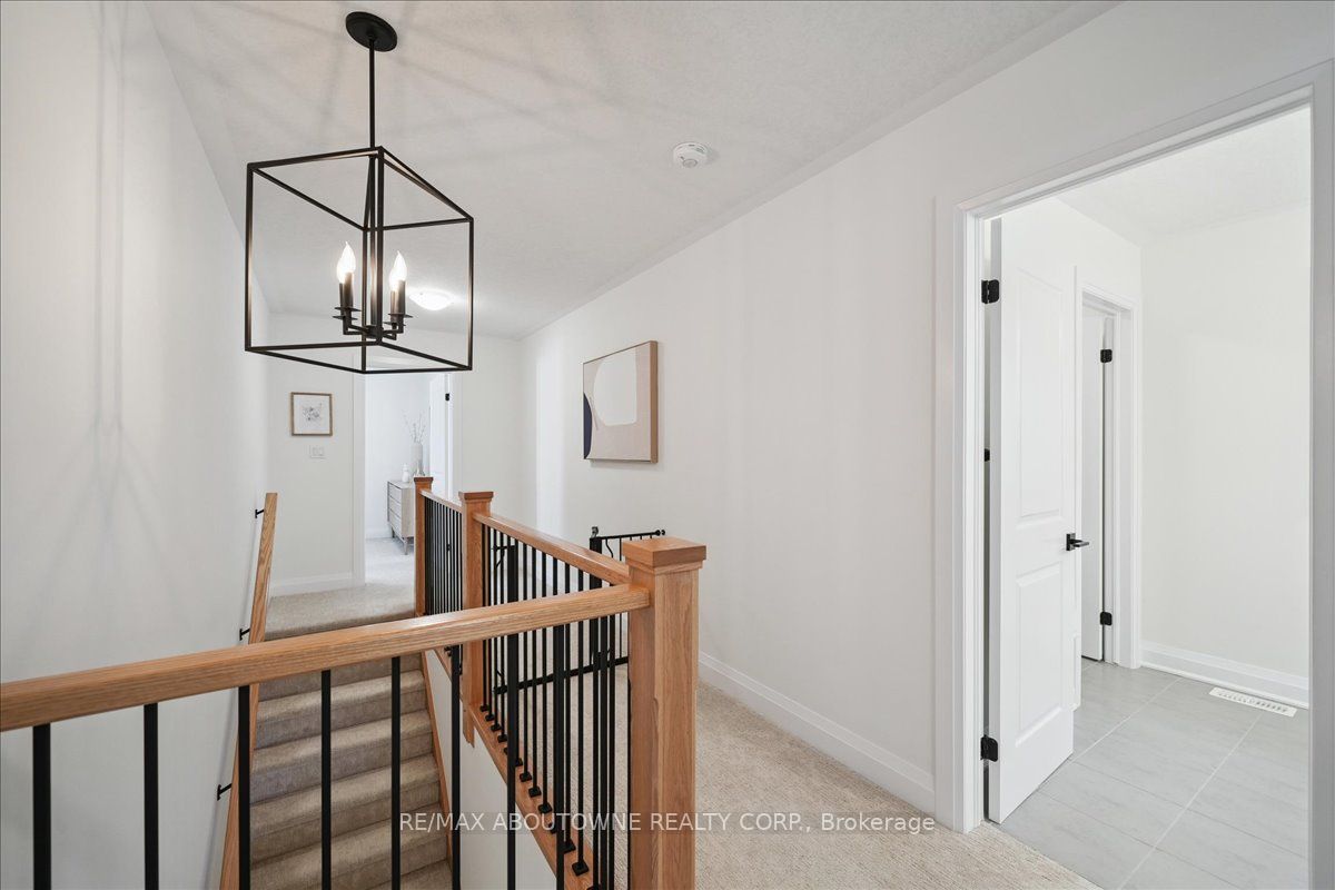 96 Nathalie Street Property Photo 18