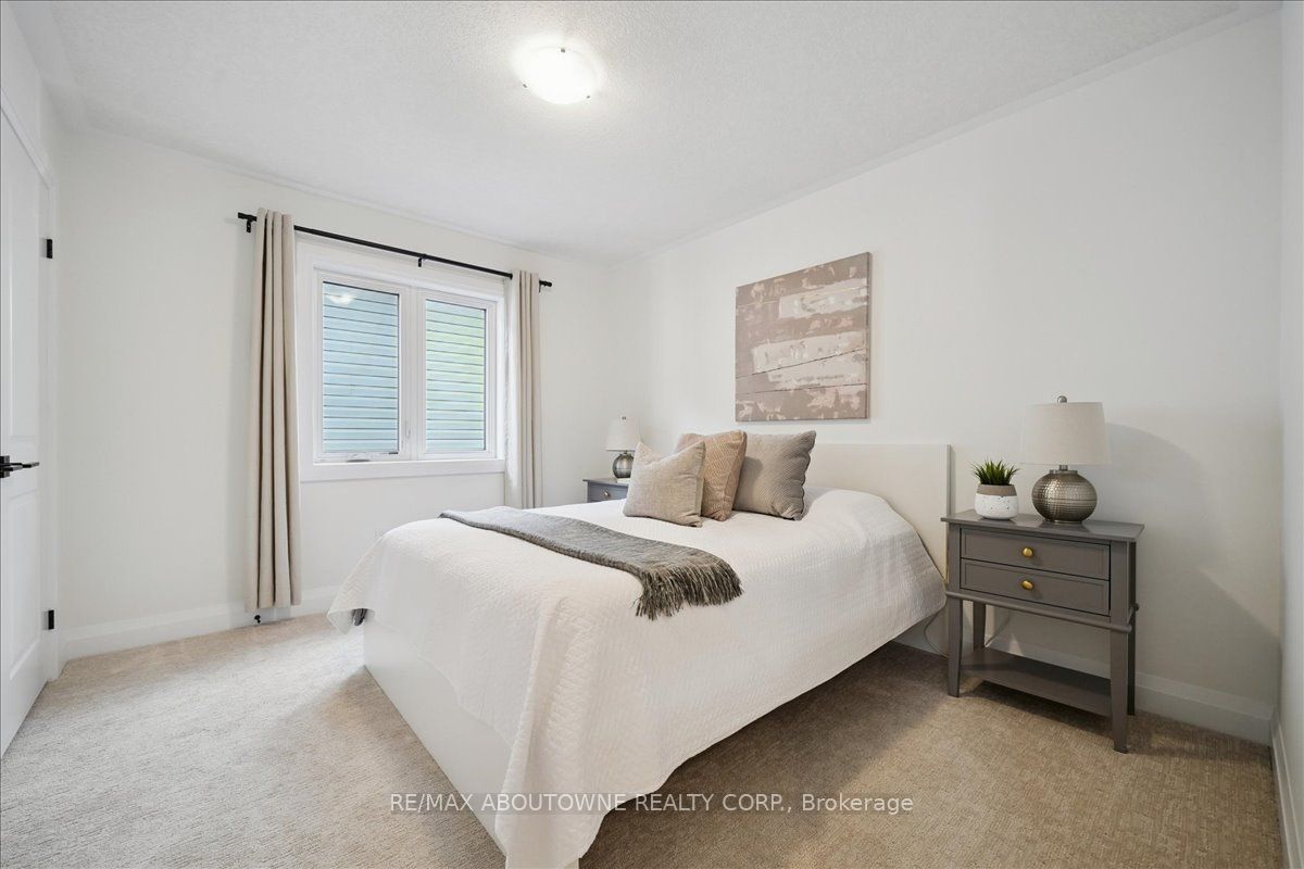 96 Nathalie Street Property Photo 19